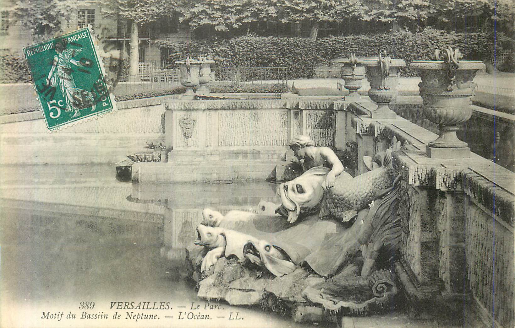 CPA 389 versailles le parc motif du bassin de neptune l ocean