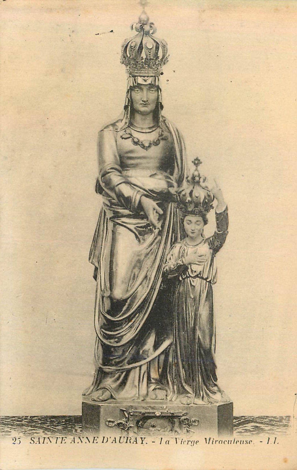 CPA 25 sainte anne d audray la vierge miraculeuse