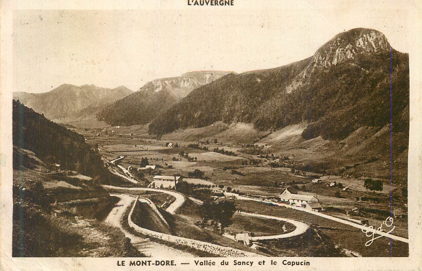 CPA L auvergne le mont dore valllee du sancy et le capucin