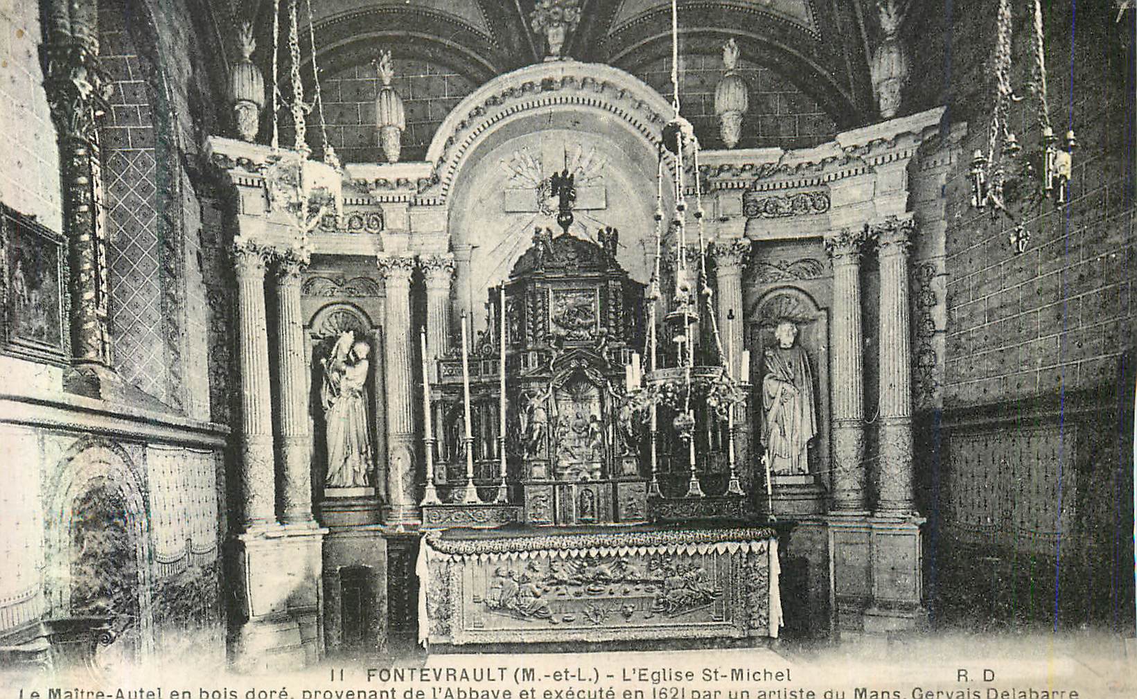Fontevrault (M.-et-L.) - Die Kirche St-Michel - Der vergoldete Holzaltar, aus der Abtei und 1621 von einem Künstler aus Le Mans, Gervais Delabarre, gefertigt