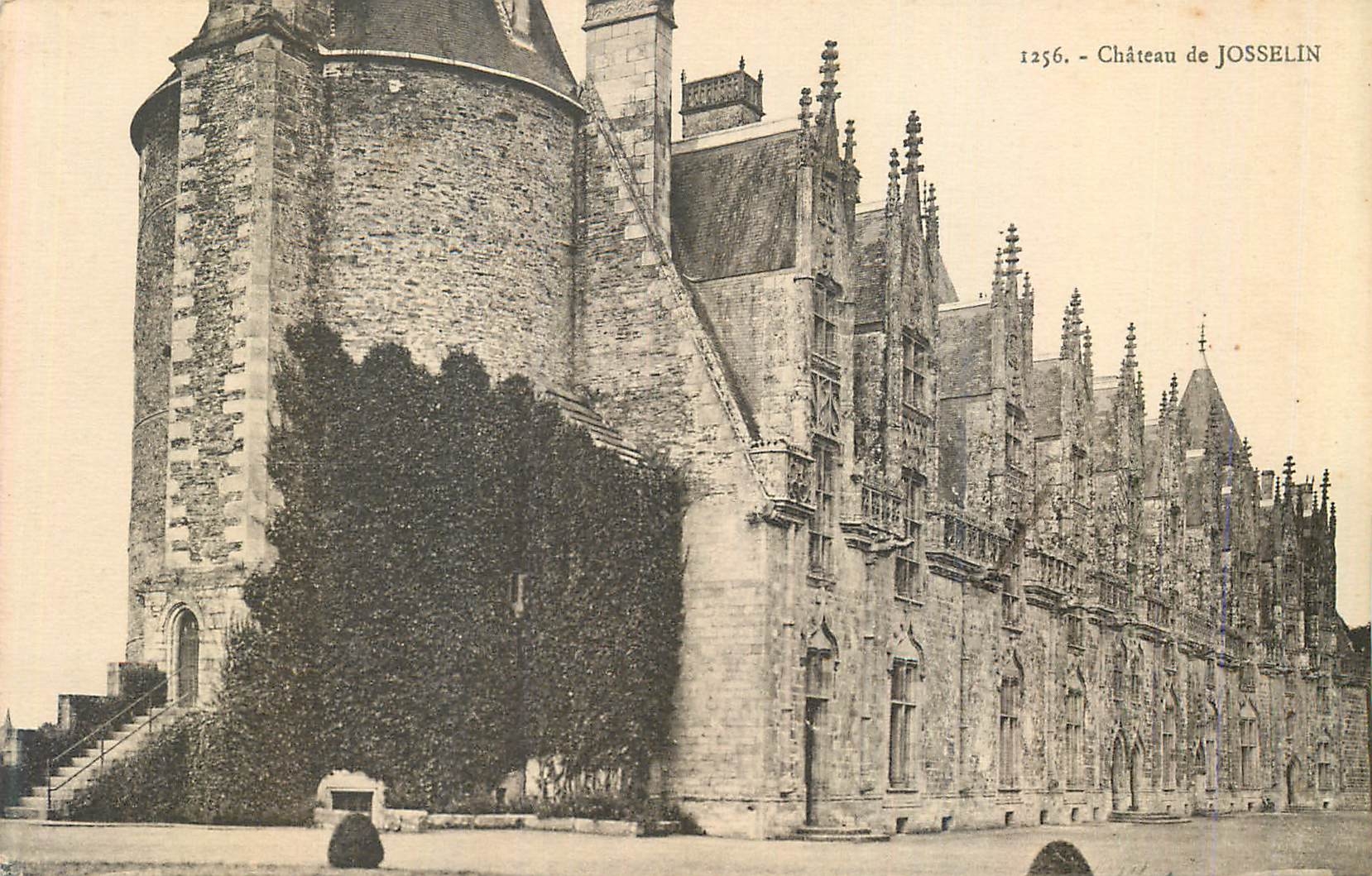 Château de Josselin — vue du château avec tour ronde et façade gothique — éditeur Laurent-Nel, Rennes, n° 1256