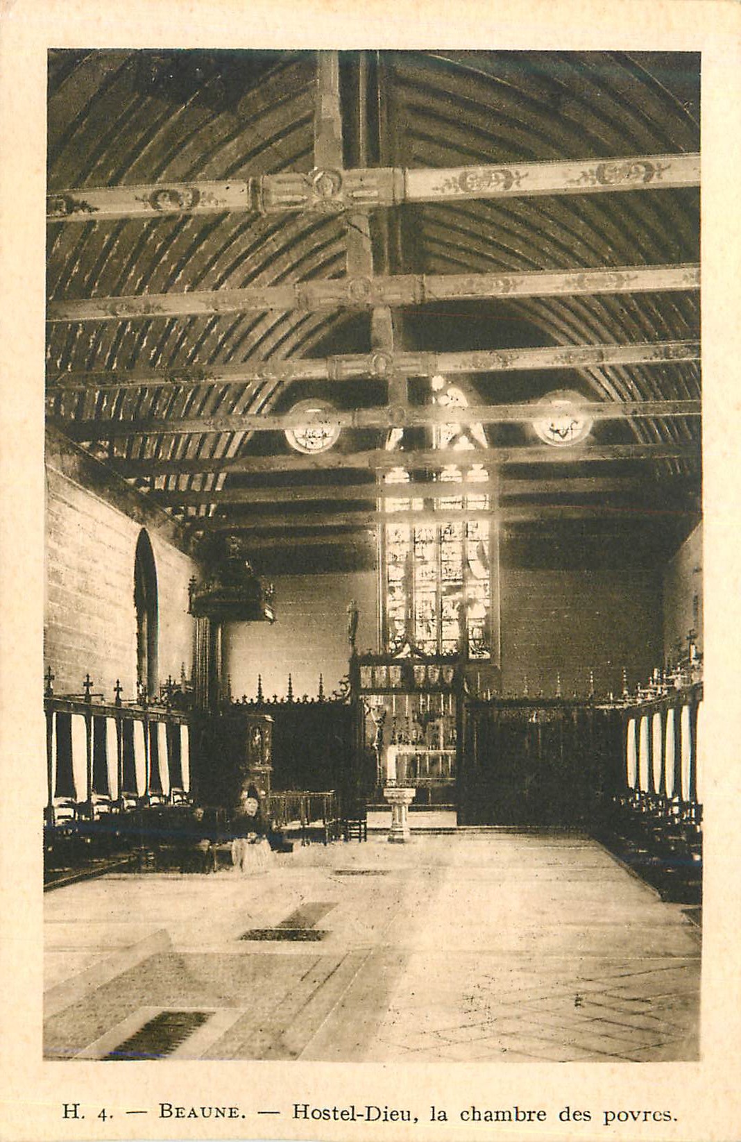 CPA H 4 beaune hostel dieu la chambre des povres