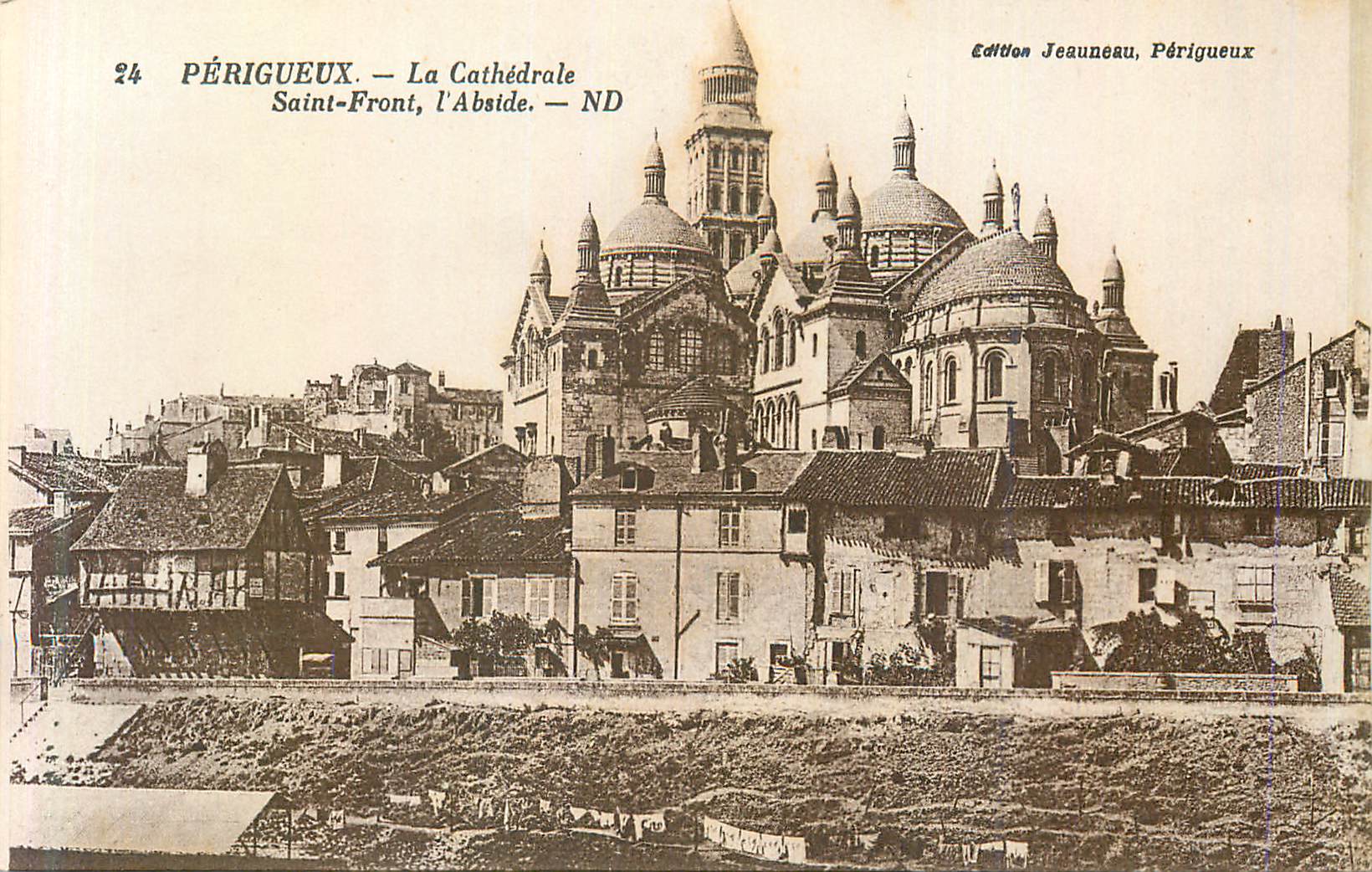 CPA 24 perigueux la cathedrale saint front l abside