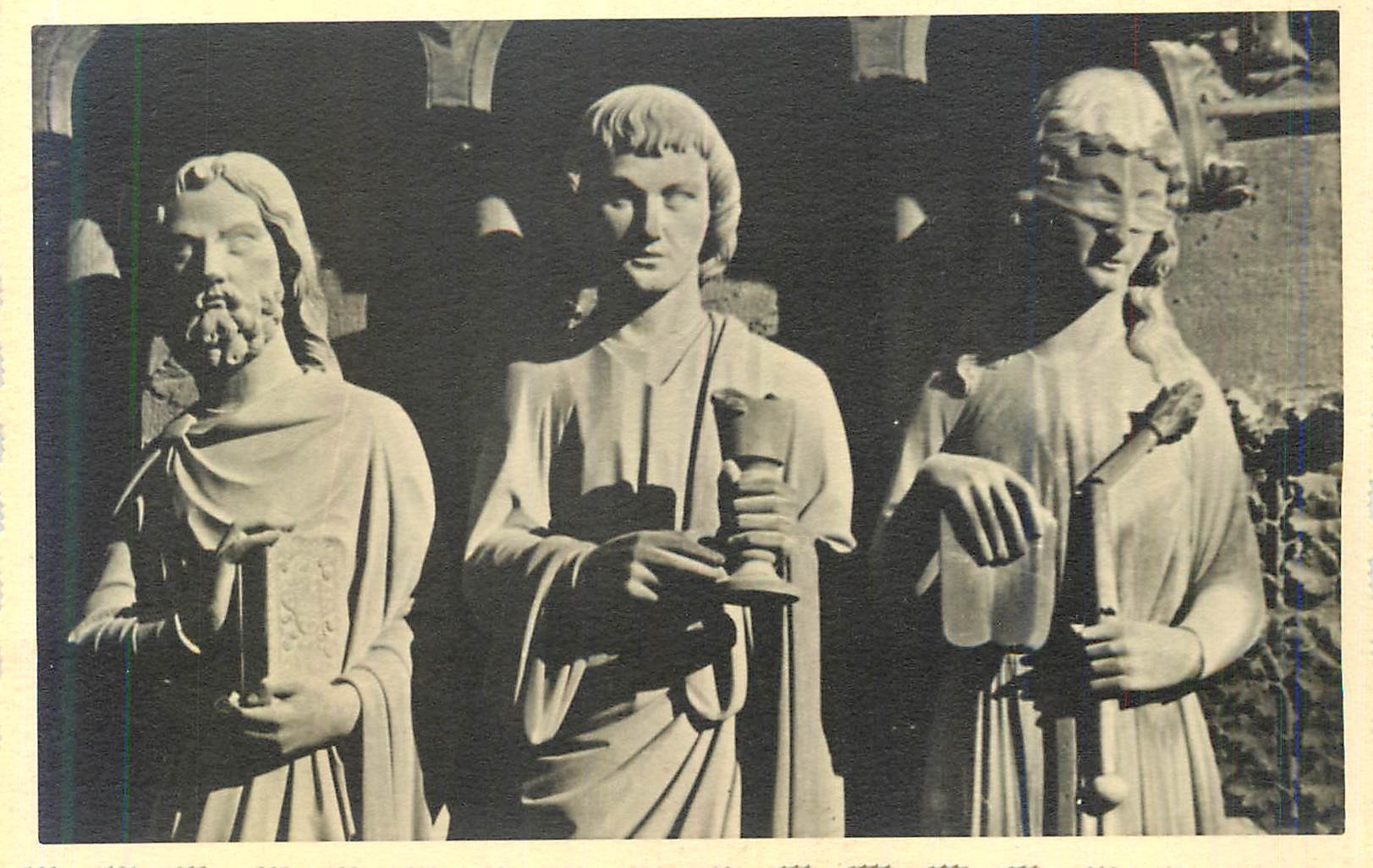 CPM Statues