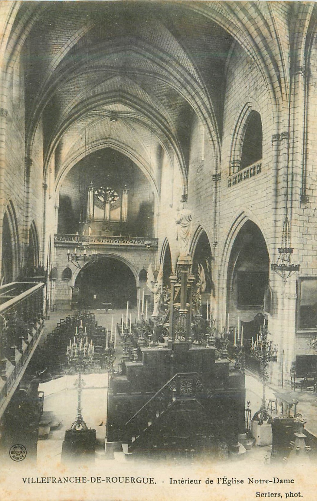 CPA Villefranche de rouergue interieure de l eglise notre dame