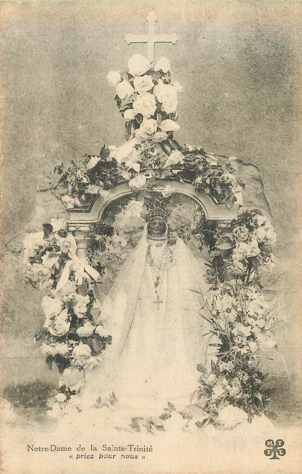 CPA Notre dame de la sainte trinite priez pour nous