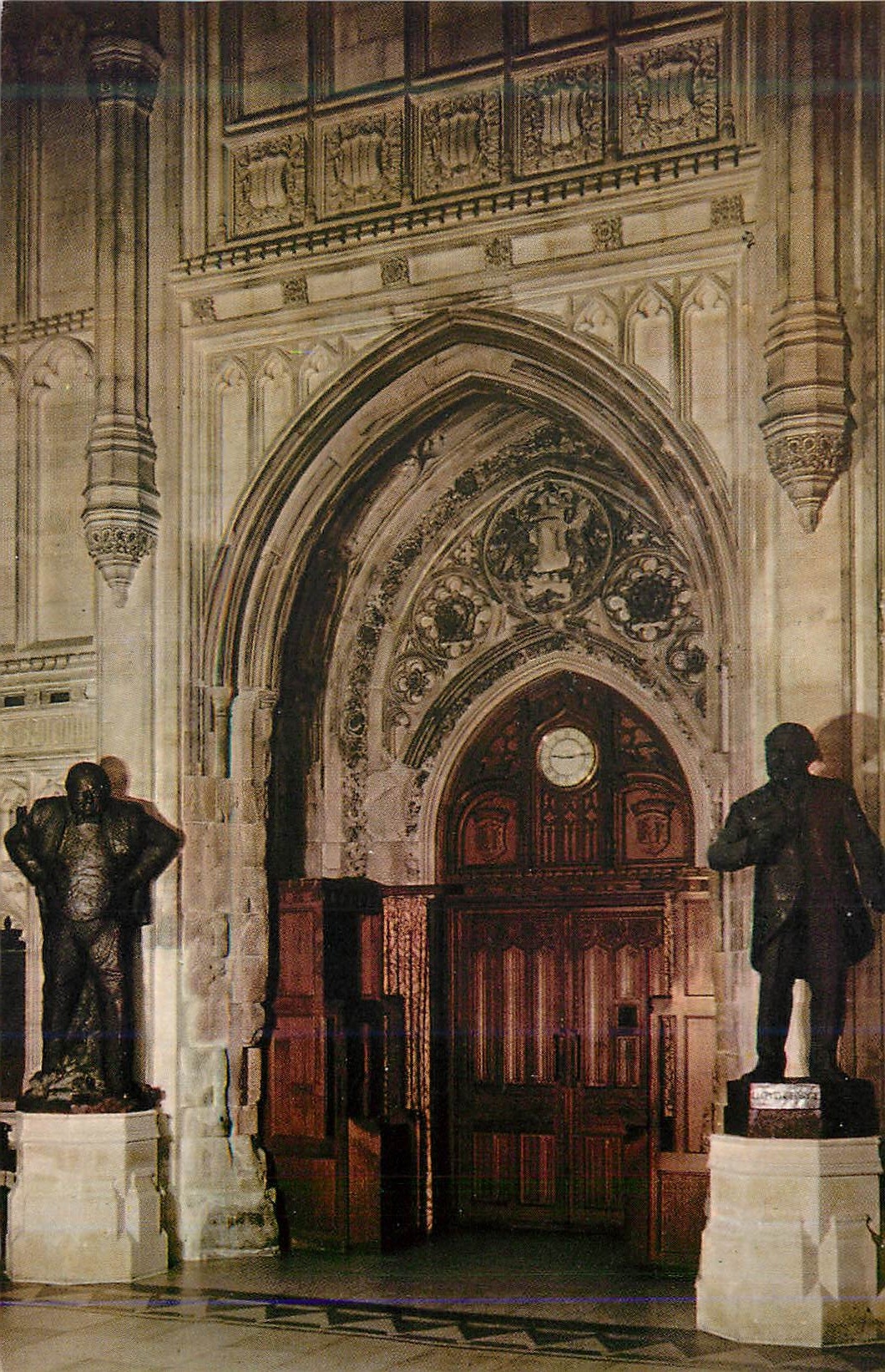 The Chambers of Parliament, London — The Churchill Arch — Cotman-Color Edition, series KHL 129