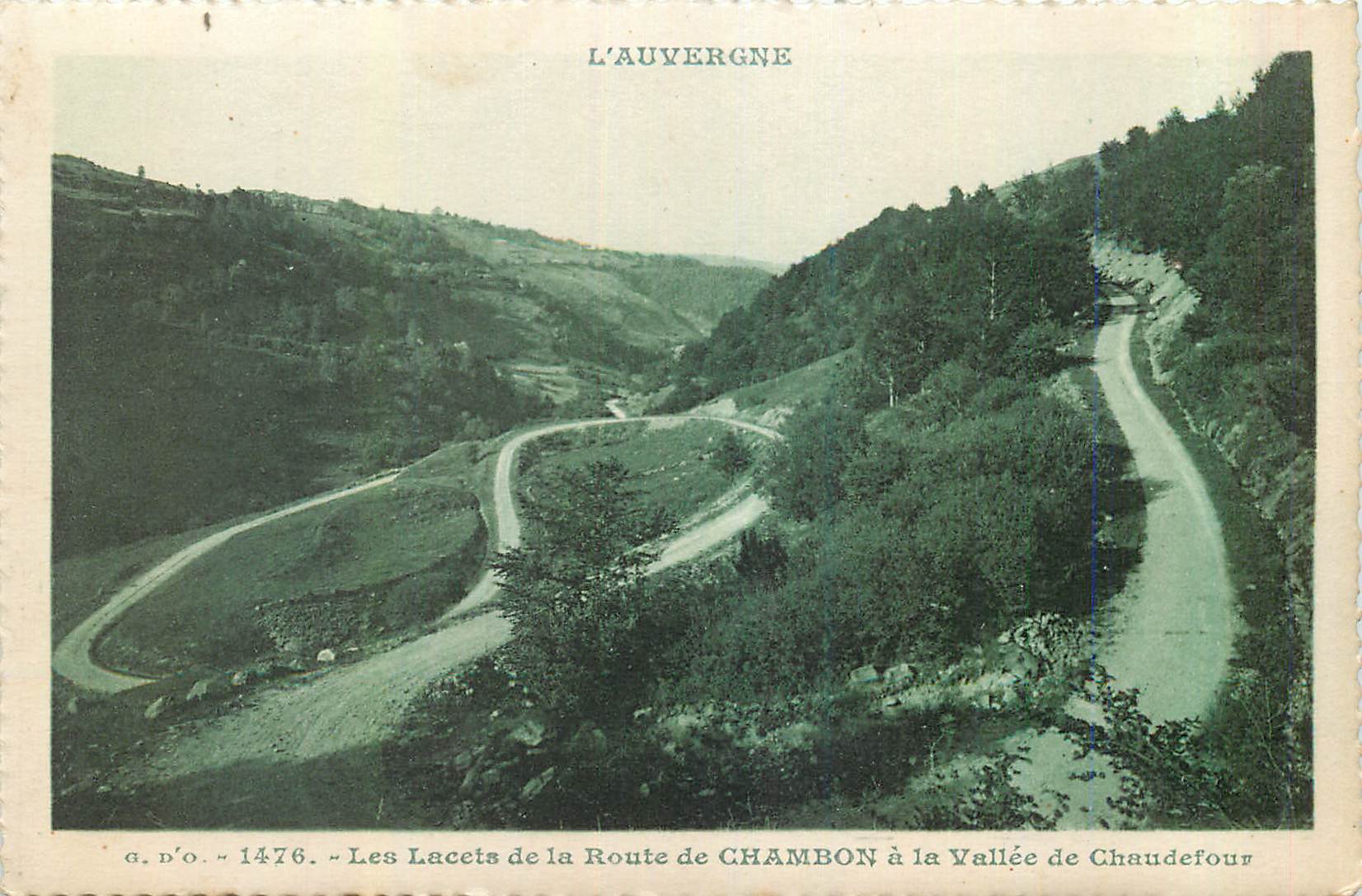 CPA L auvergne 1476 les lacets d la route de chambon a la vallee de chaude