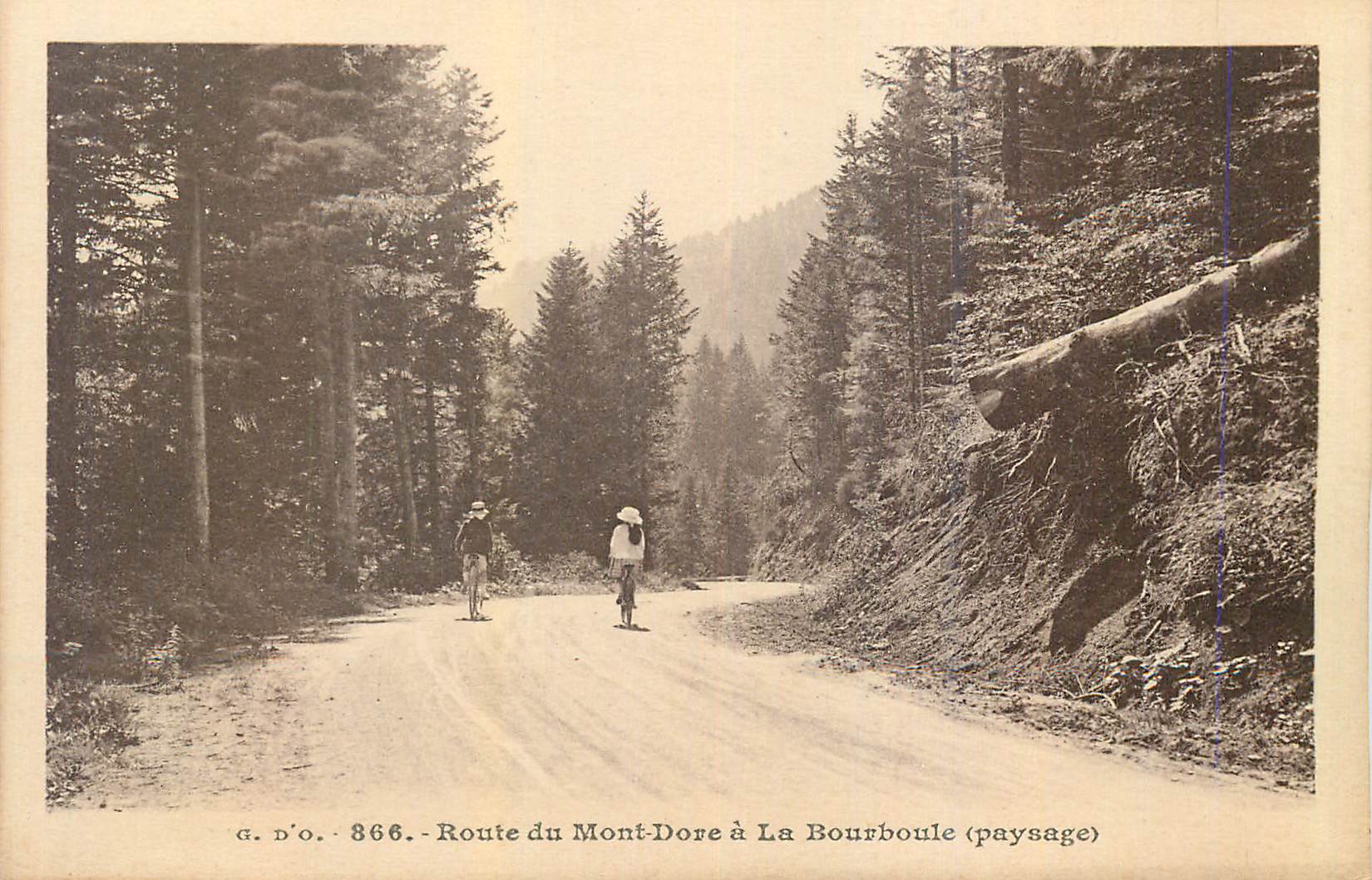 CPA 866 route du mont dore a la bourboule (paysage)