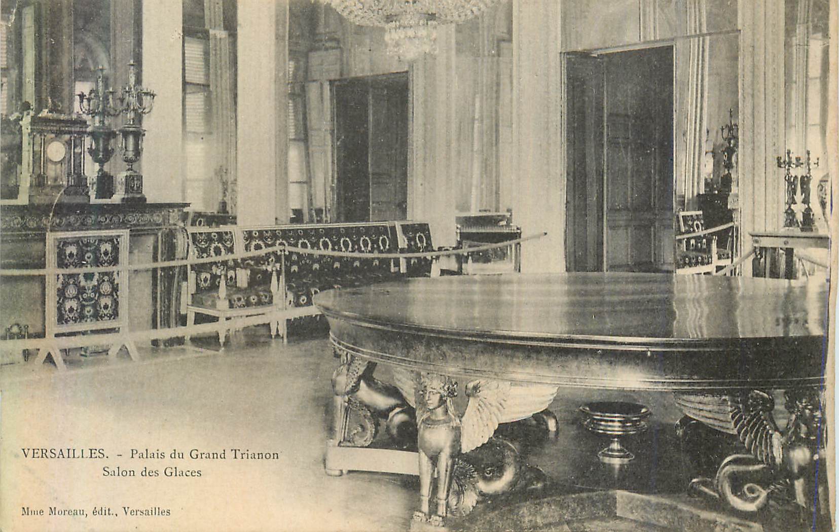 CPA Versailles palais du grand trianon salon des glaces