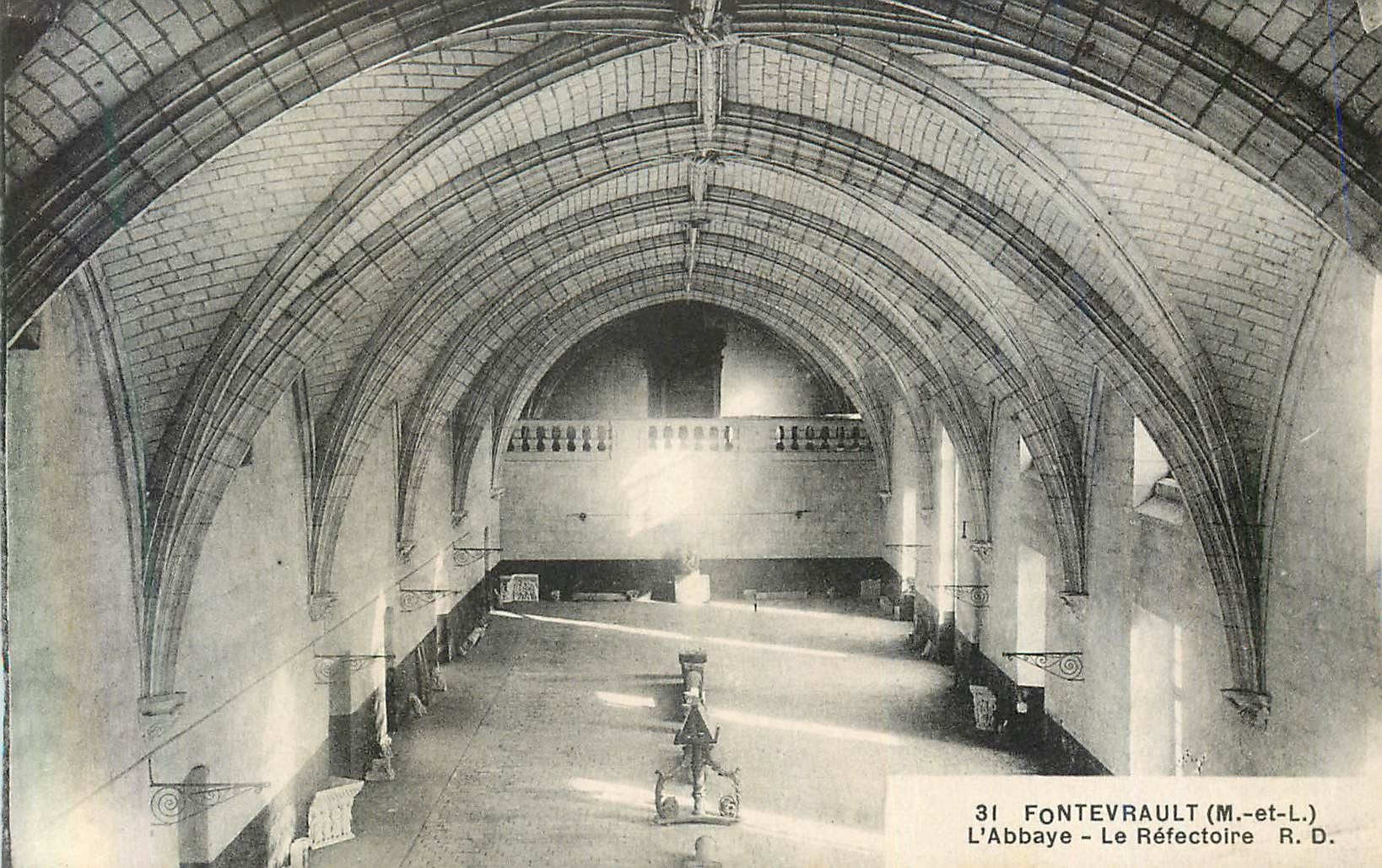 CPA 31 fontevrault (m et l) l abbaye le refectoire