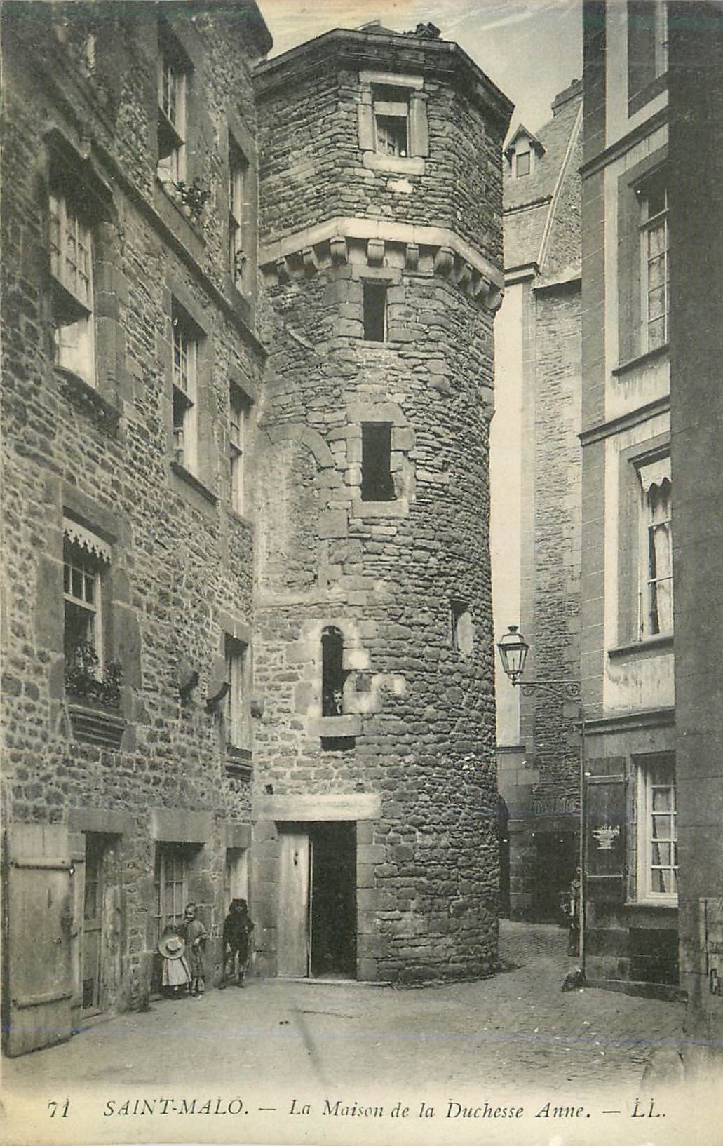 Saint-Malo — La Maison de la Duchesse Anne — L.L.