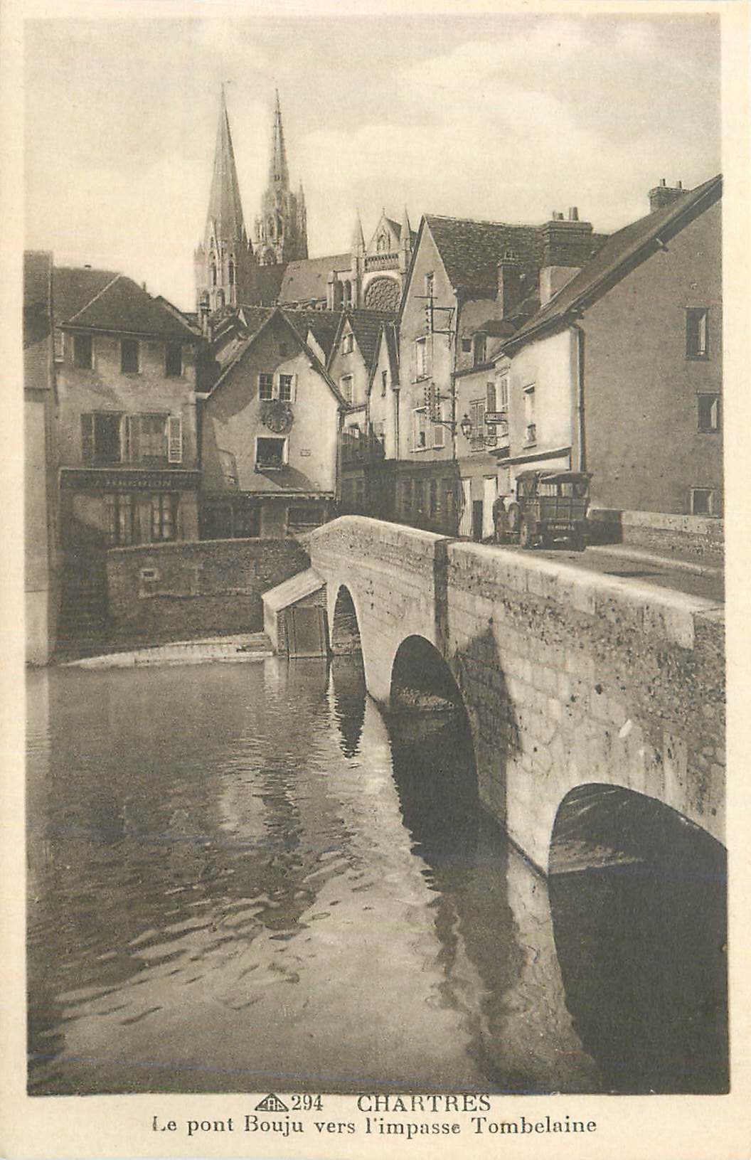Le pont Bouju vers l'impasse Tombelaine — Chartres — C.A.P. Paris (15e)