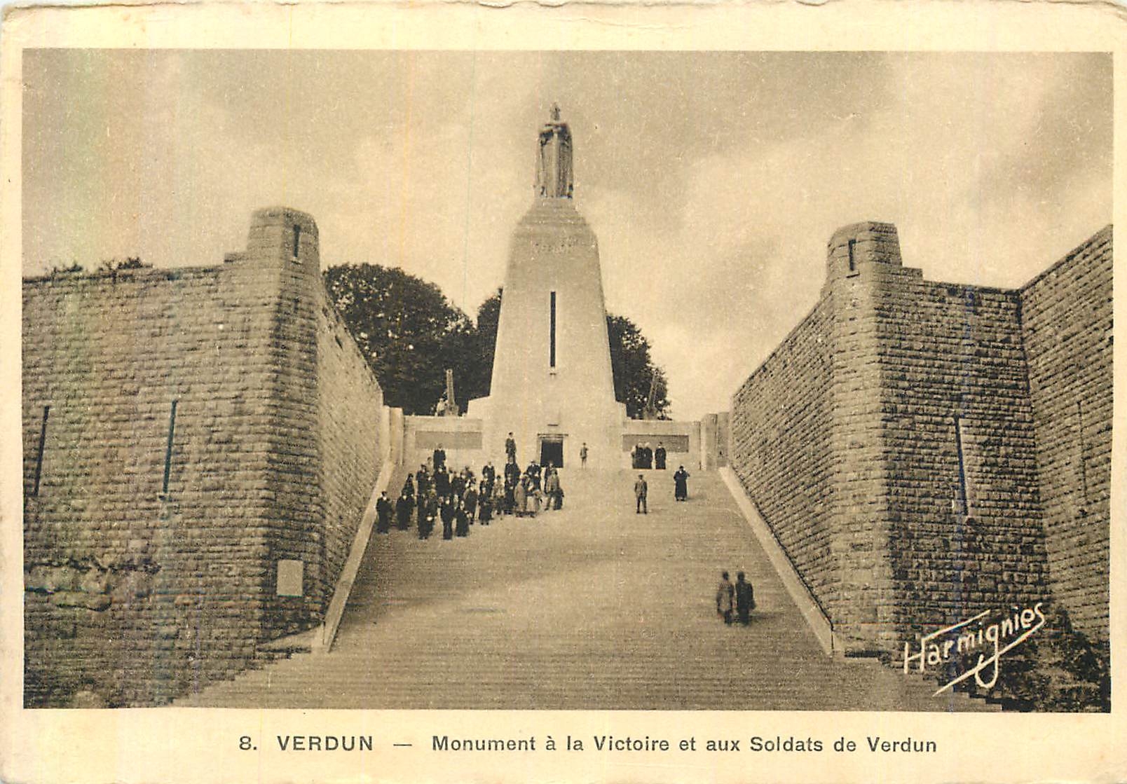 Verdun — Monument à la Victoire et aux Soldats de Verdun — Harmignies