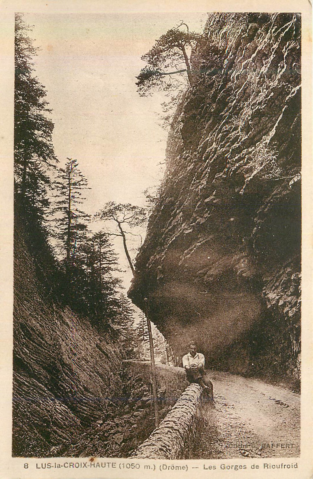 Lus-la-Croix-Haute (1050 m.) — Les Gorges de Ricoufroid — Collection C. Raffert