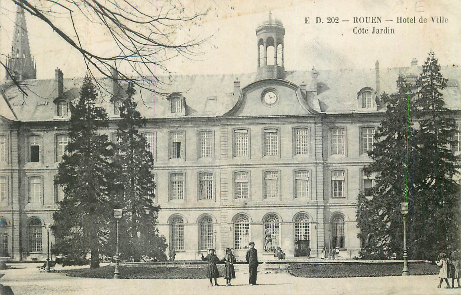 CPA E d 202 rouen hotel de ville cote jardin