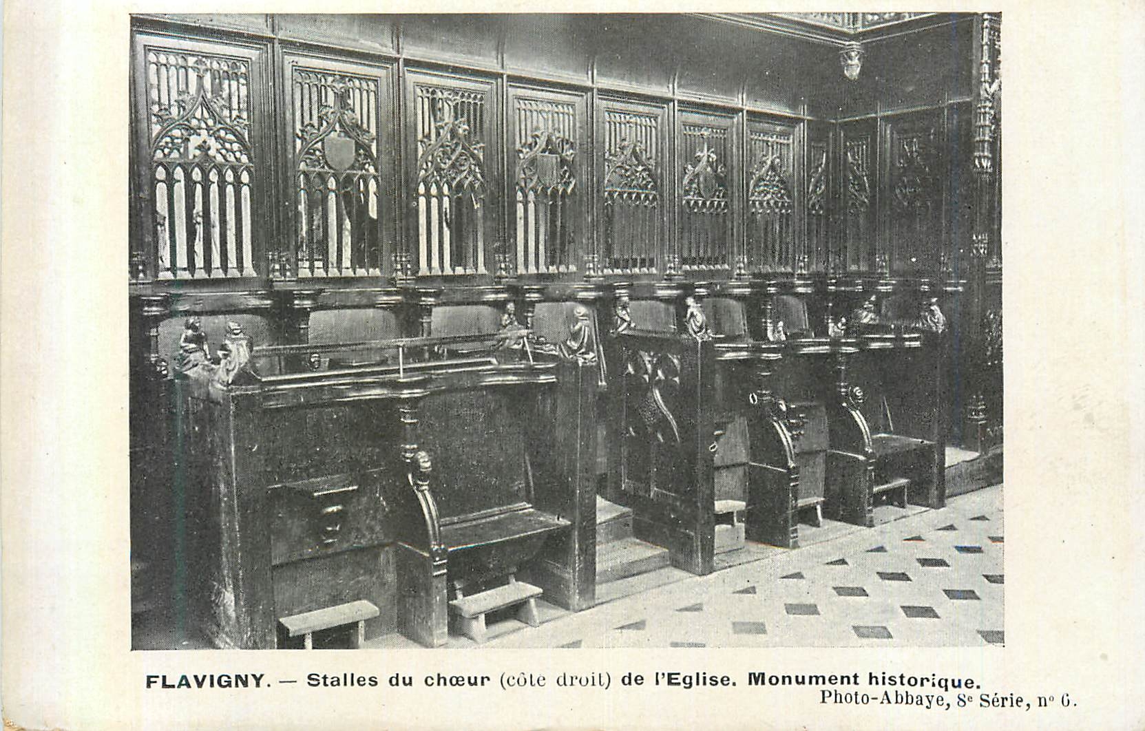 CPA Flavigny stalles du choeur (cote droit) de l eglise monumant historique