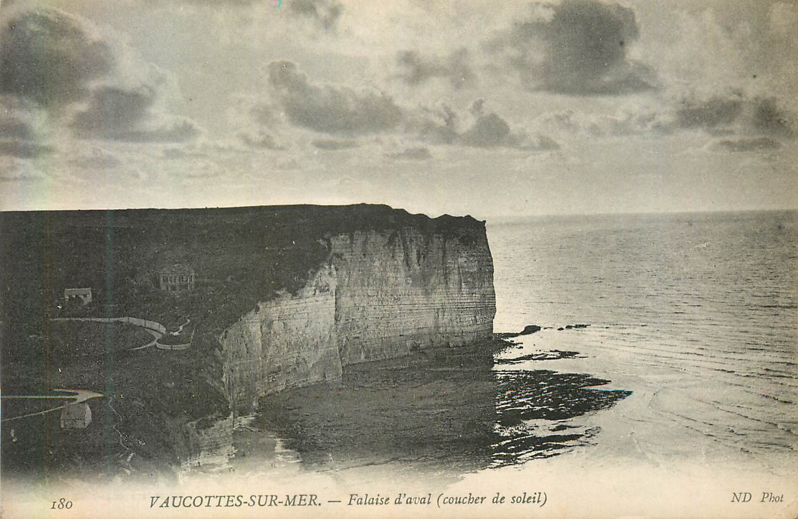 CPA 180 vaucottes sur mer falais d aval (coucher de soleil)