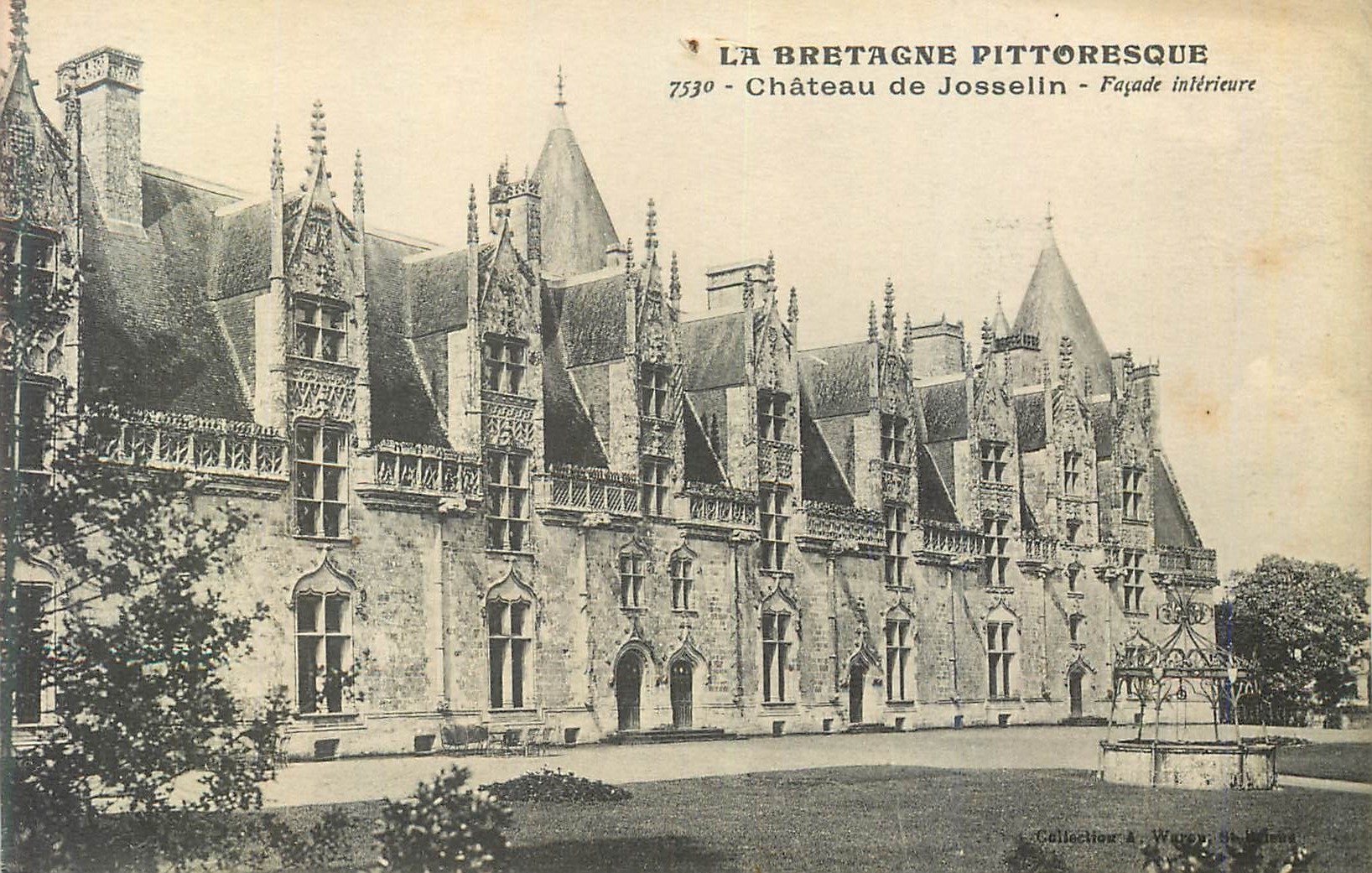 CPA La bretagne pittoresque 7530 chateau de josselin facade interieure