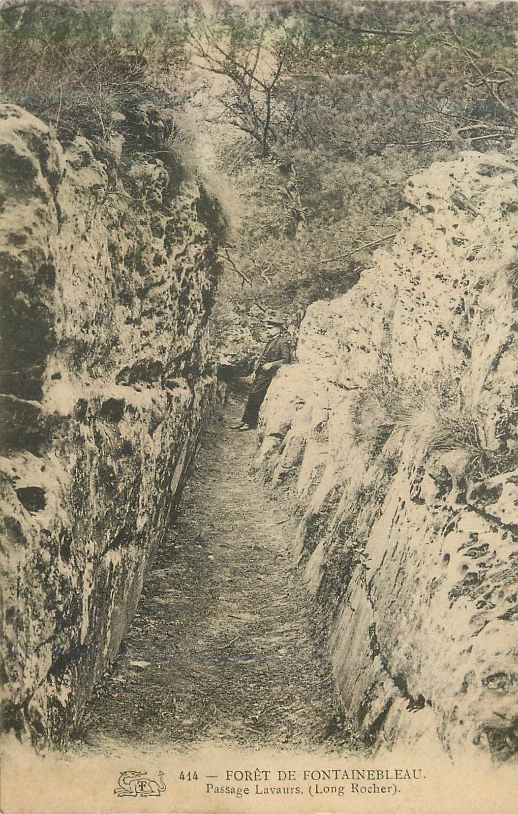 Forêt de Fontainebleau — Passage Lavaurs (Long Rocher) — éditeur n°414