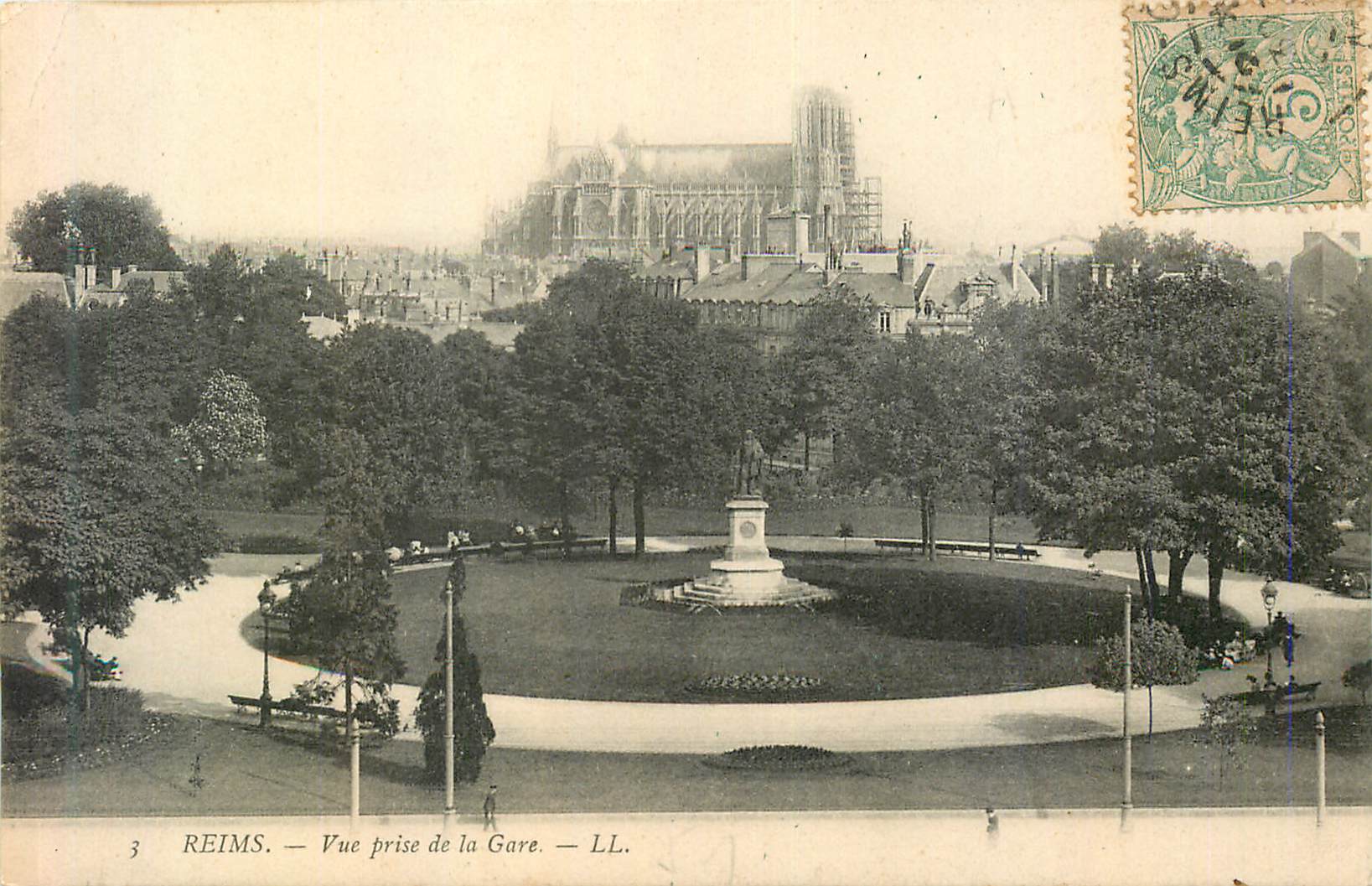 CPA 3 reims vue prise de la gare