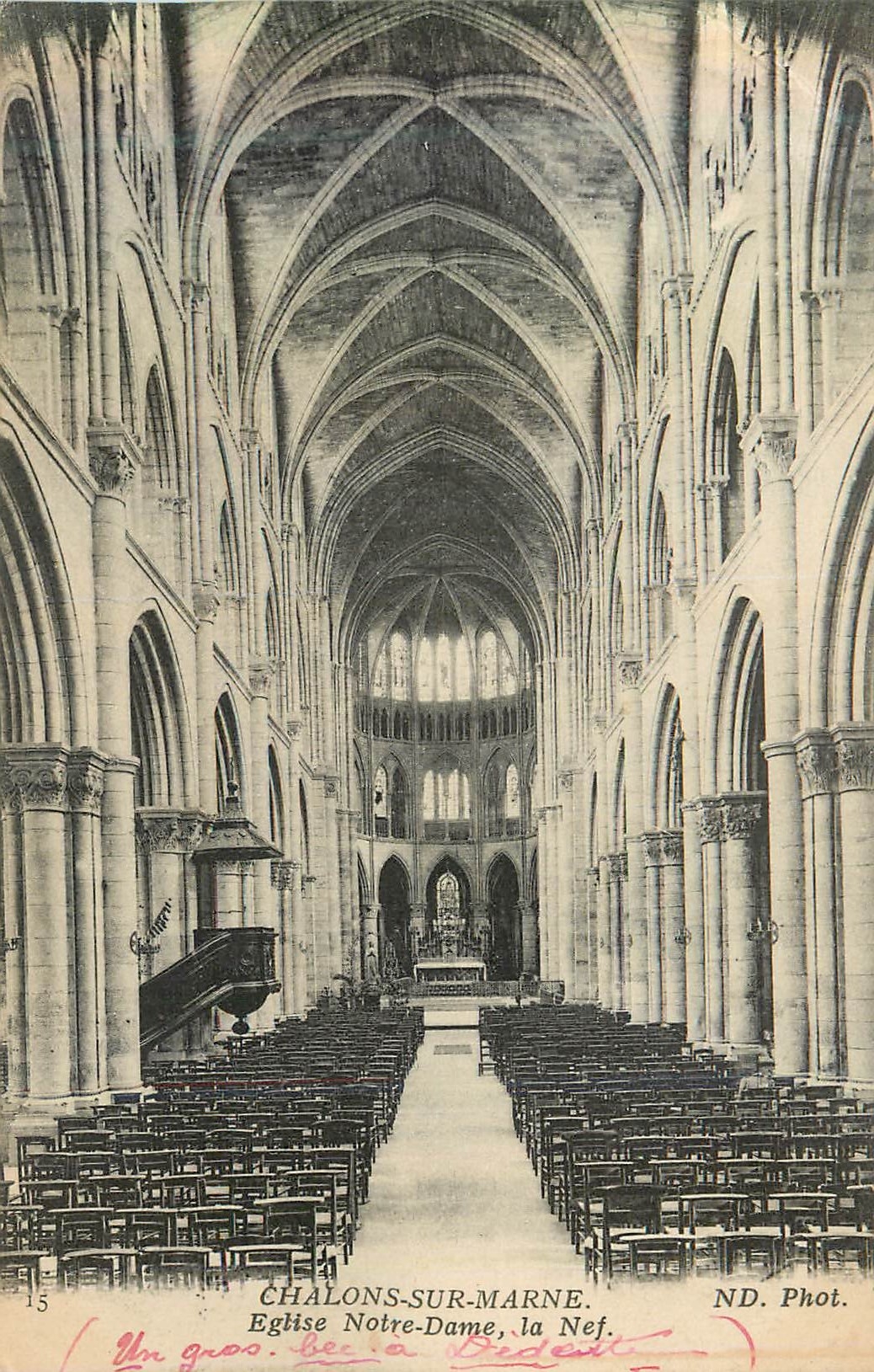 CPA 15 chalons sur marne eglise notre dame la nef