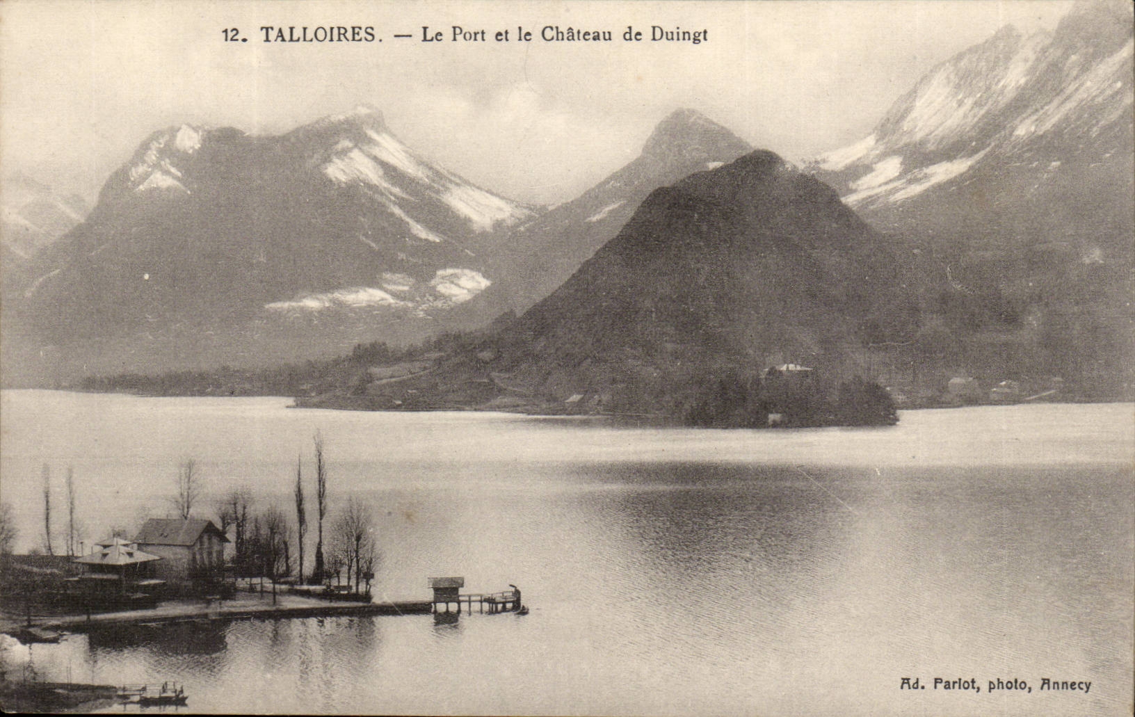 CPA Talloires Le port et le chateau de Duingt