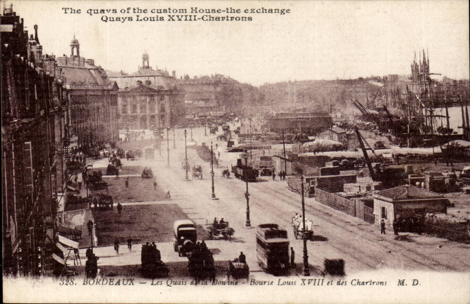 Bordeaux CPA Les quais de la Douane Bourse Louis XVIII et des chartrons