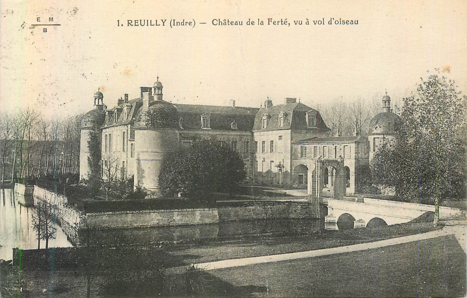 CPA Reuilly (Indre) Chateau de la Ferte Vu a Vol d'Oiseau