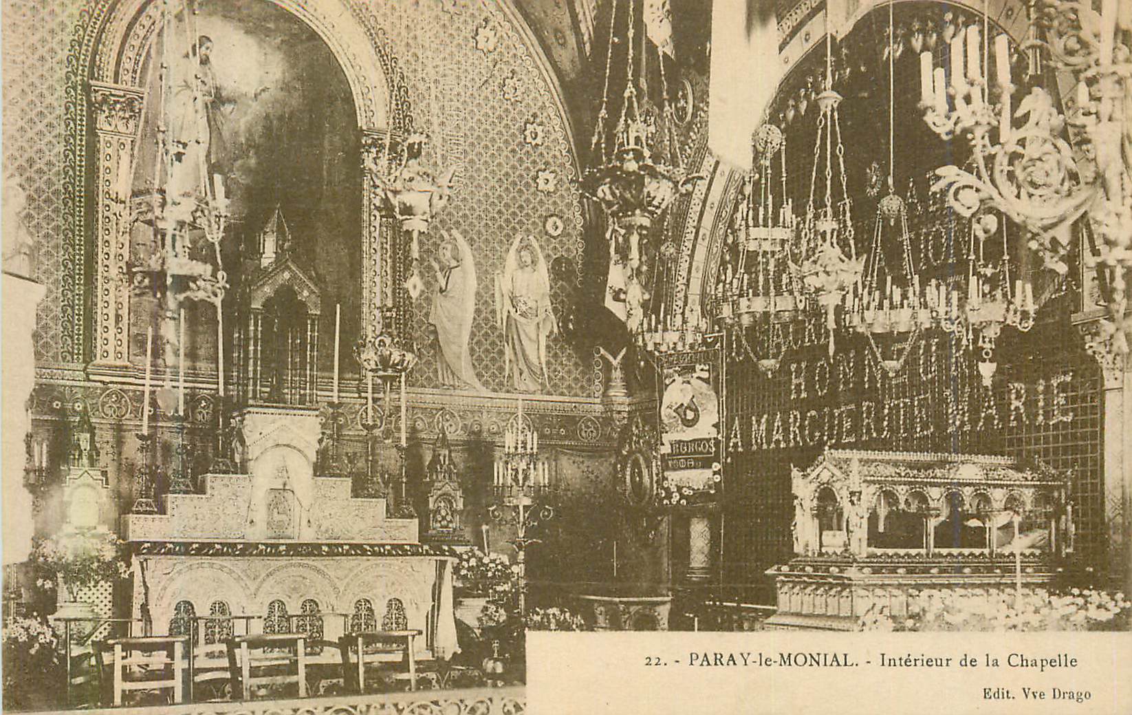 CPA Paray le Monial Interieur de la Chapelle