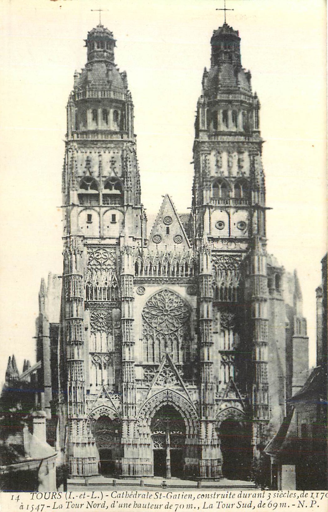 CPA Tours (I et L) Cathedrale St Gatien