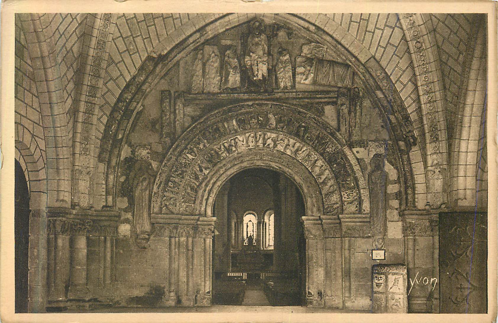 CPA Chateau de Loches Chateaux de la Loire La Douce France Porte de la Collegiale
