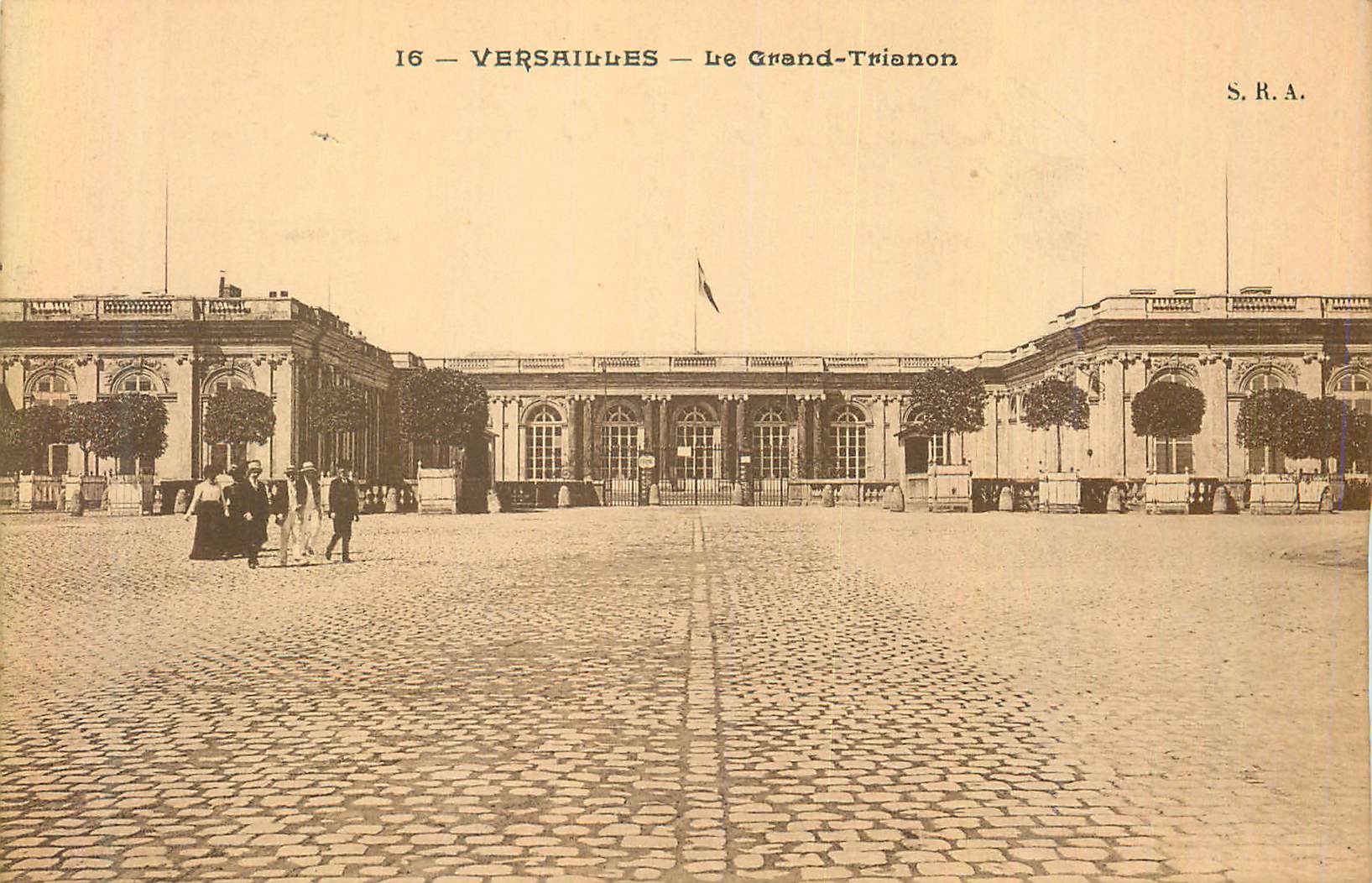 CPA Versailles Le Grand Trianon
