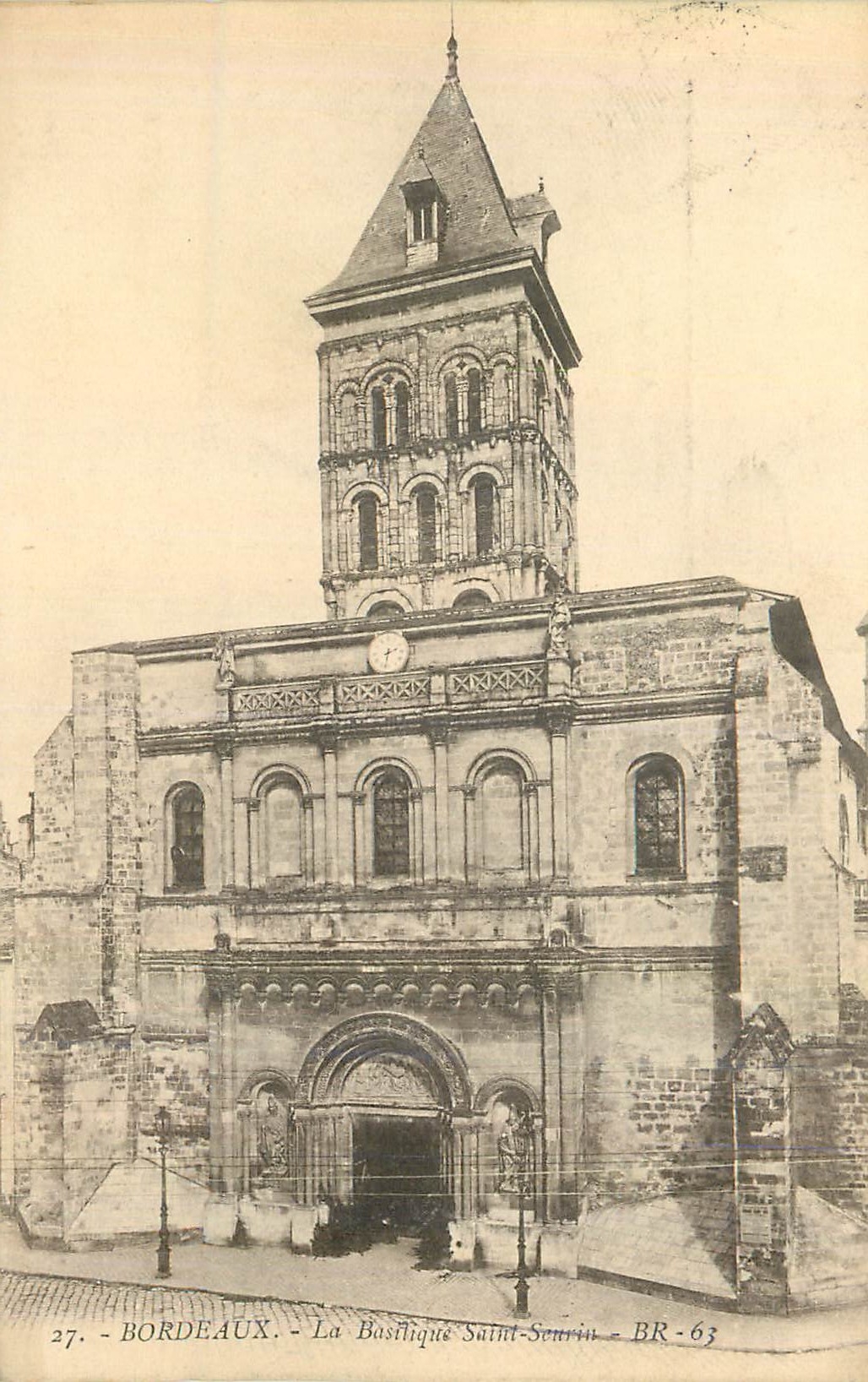 CPA Bordeaux La Basilique Saint Seurin
