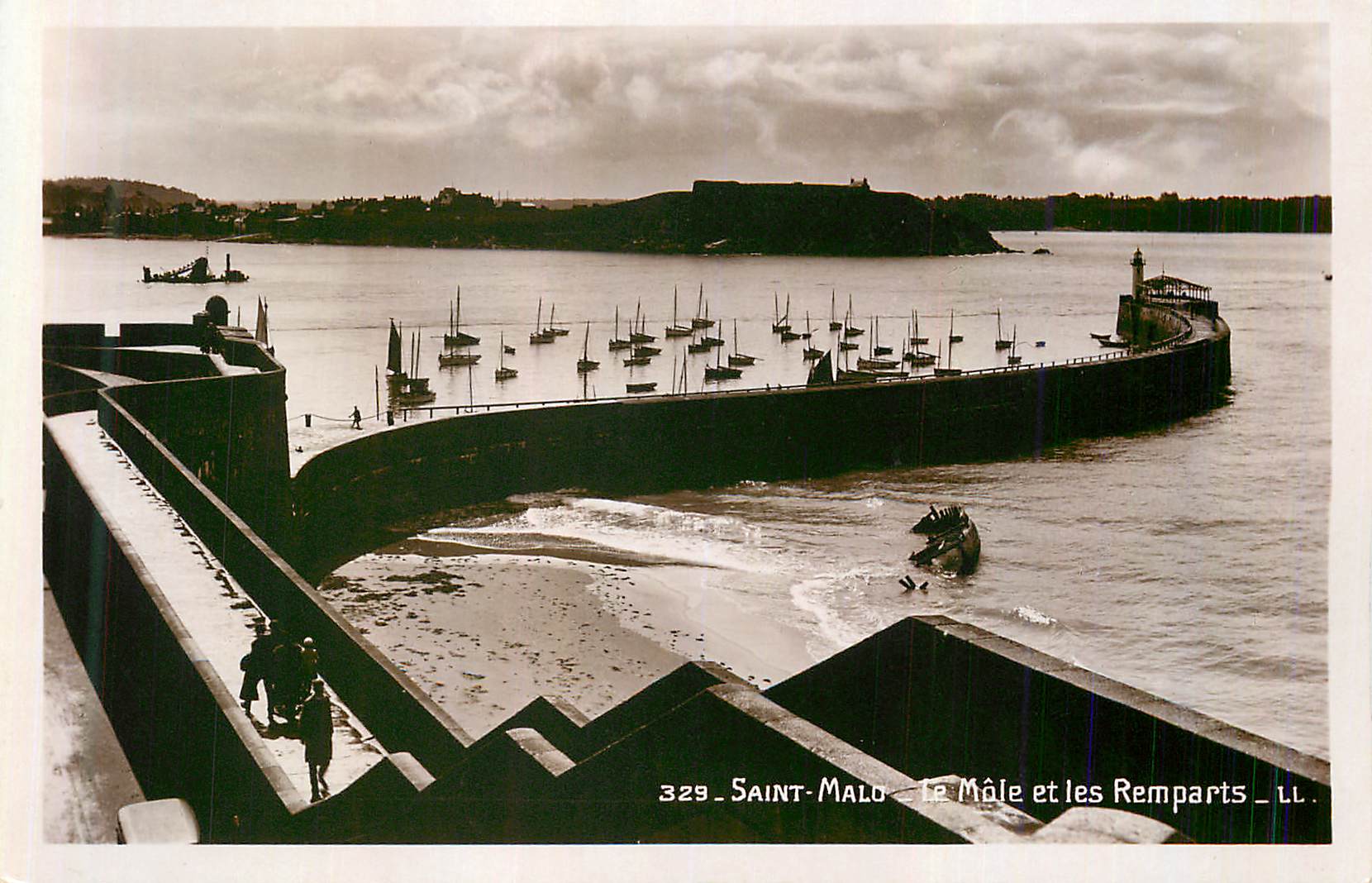 Saint-Malo — Le Mâle et les Remparts — LL — n° 329