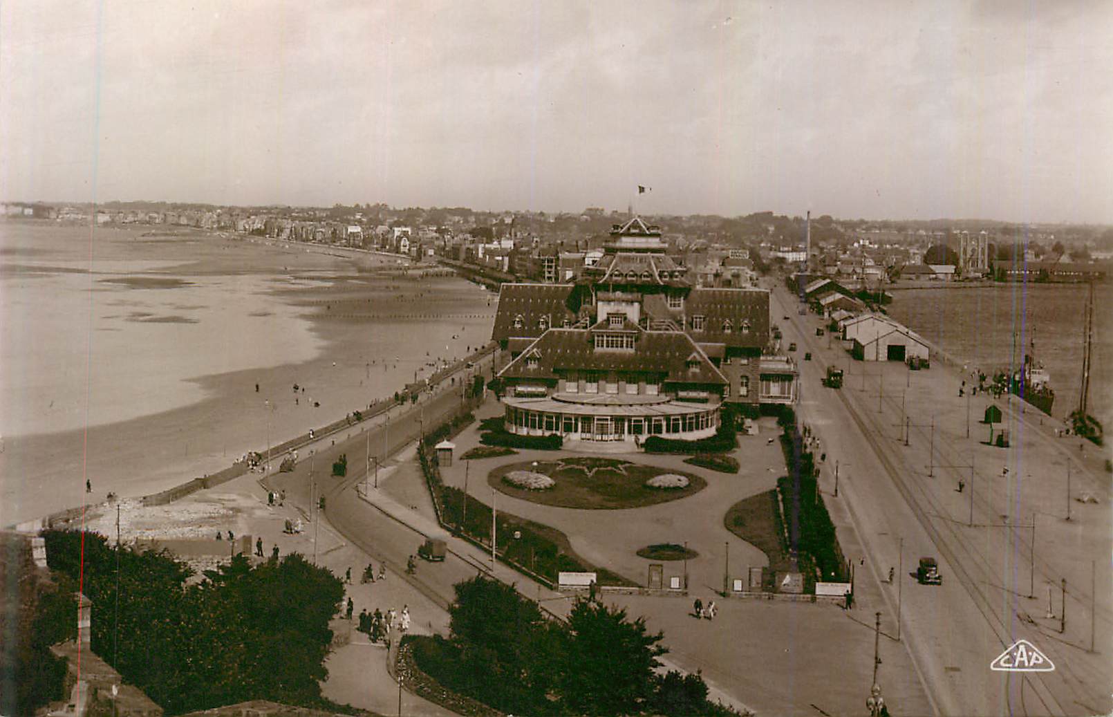 Saint-Malo — Le Casino et le Sillon — C. A. P. Strasbourg