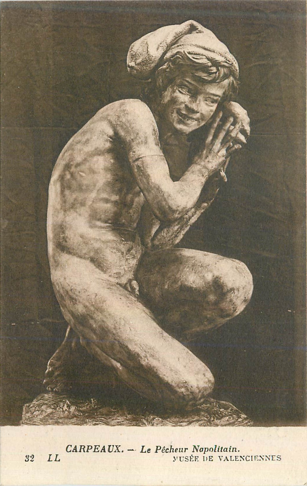 CPA Musee du Valenciennes Carpeaux Le Pecheur Naplitain