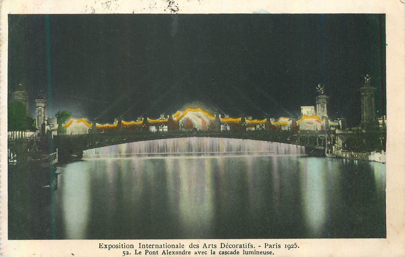 Exposition Internationale des Arts Décoratifs - Paris 1925. Le Pont Alexandre avec la cascade lumineuse.