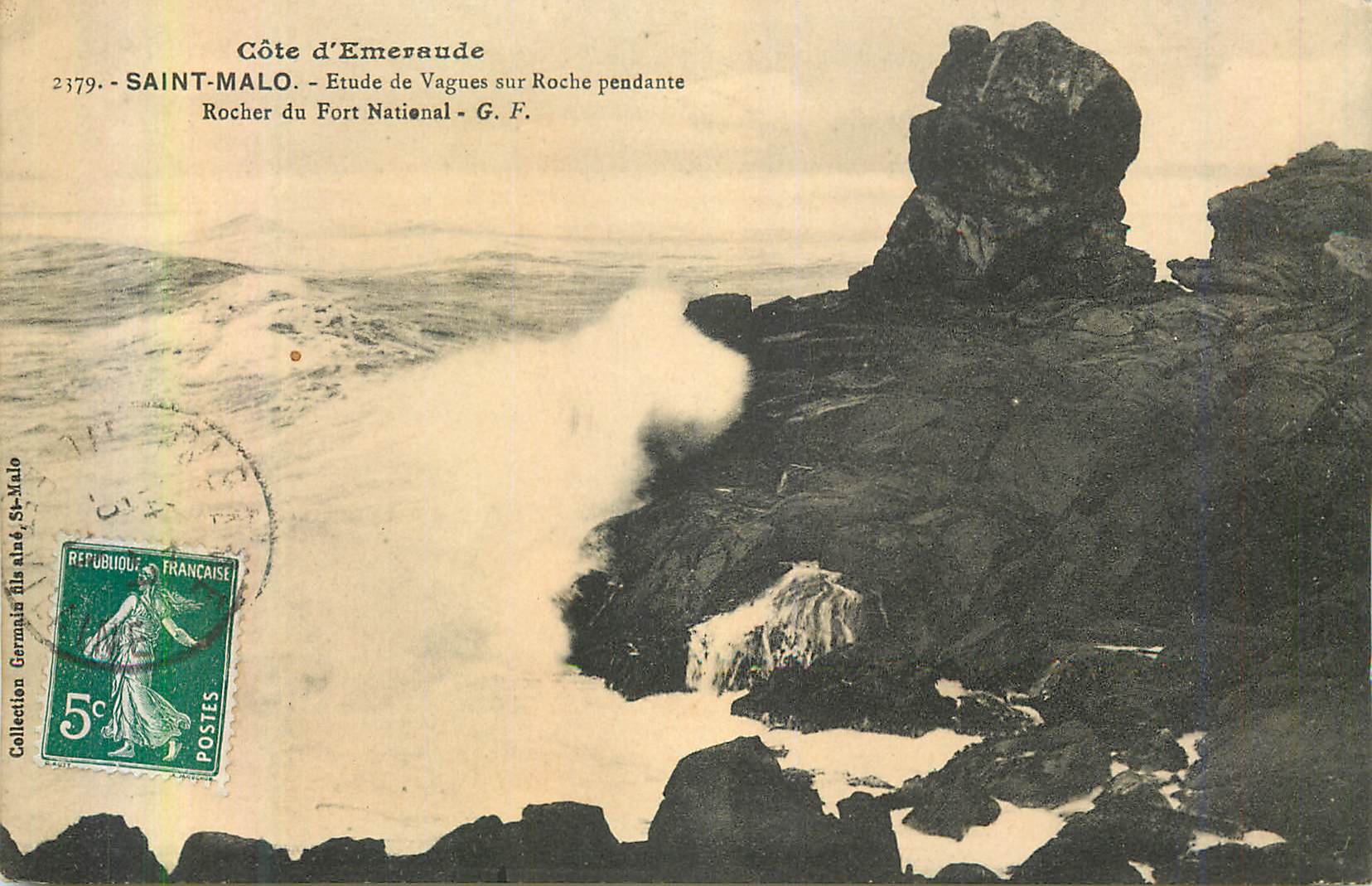 Côte d'Emeraude — Etude de Vagues sur Roche pendante — G. F.