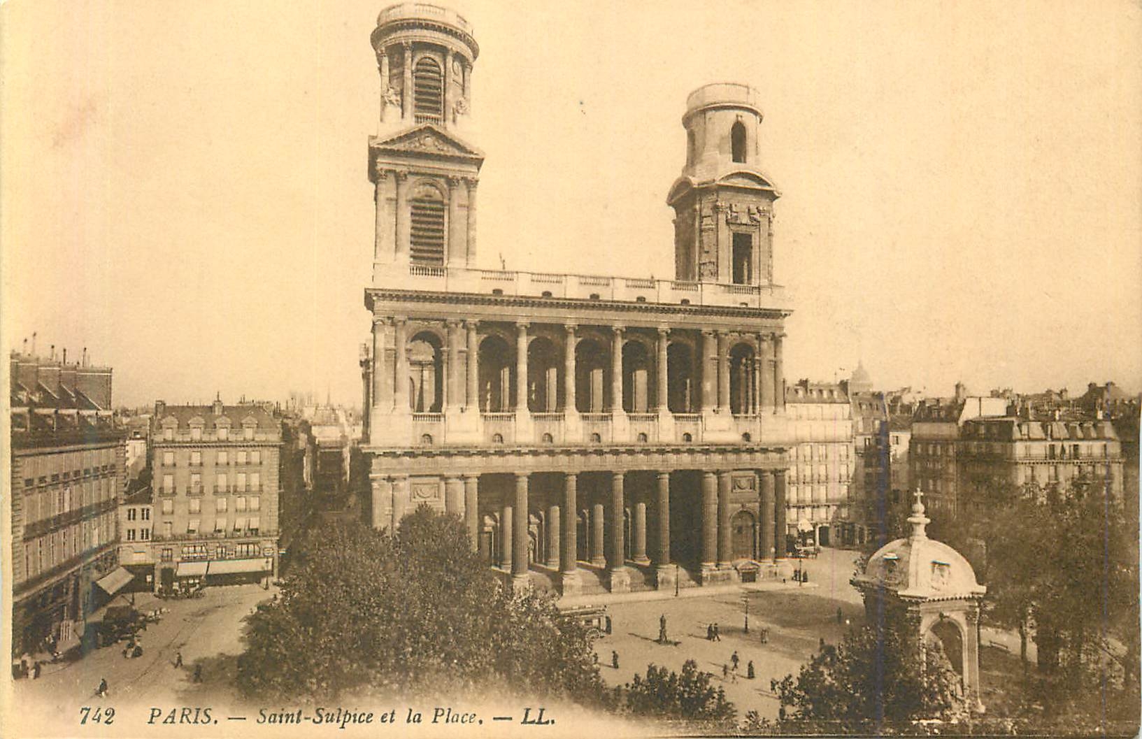 CPA Paris Saint Sulpice et la Place