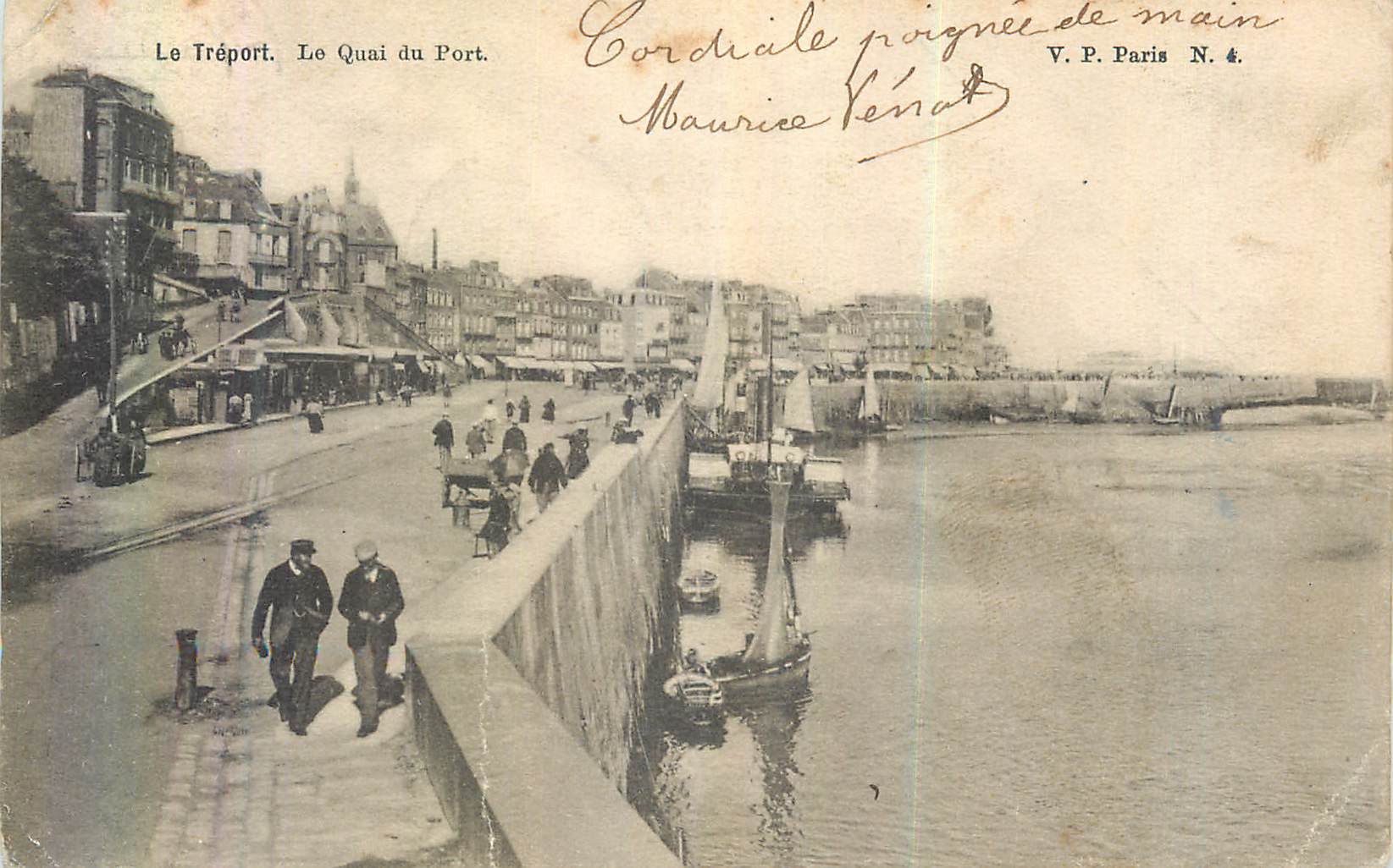 CPA le Treport le Quai du Port
