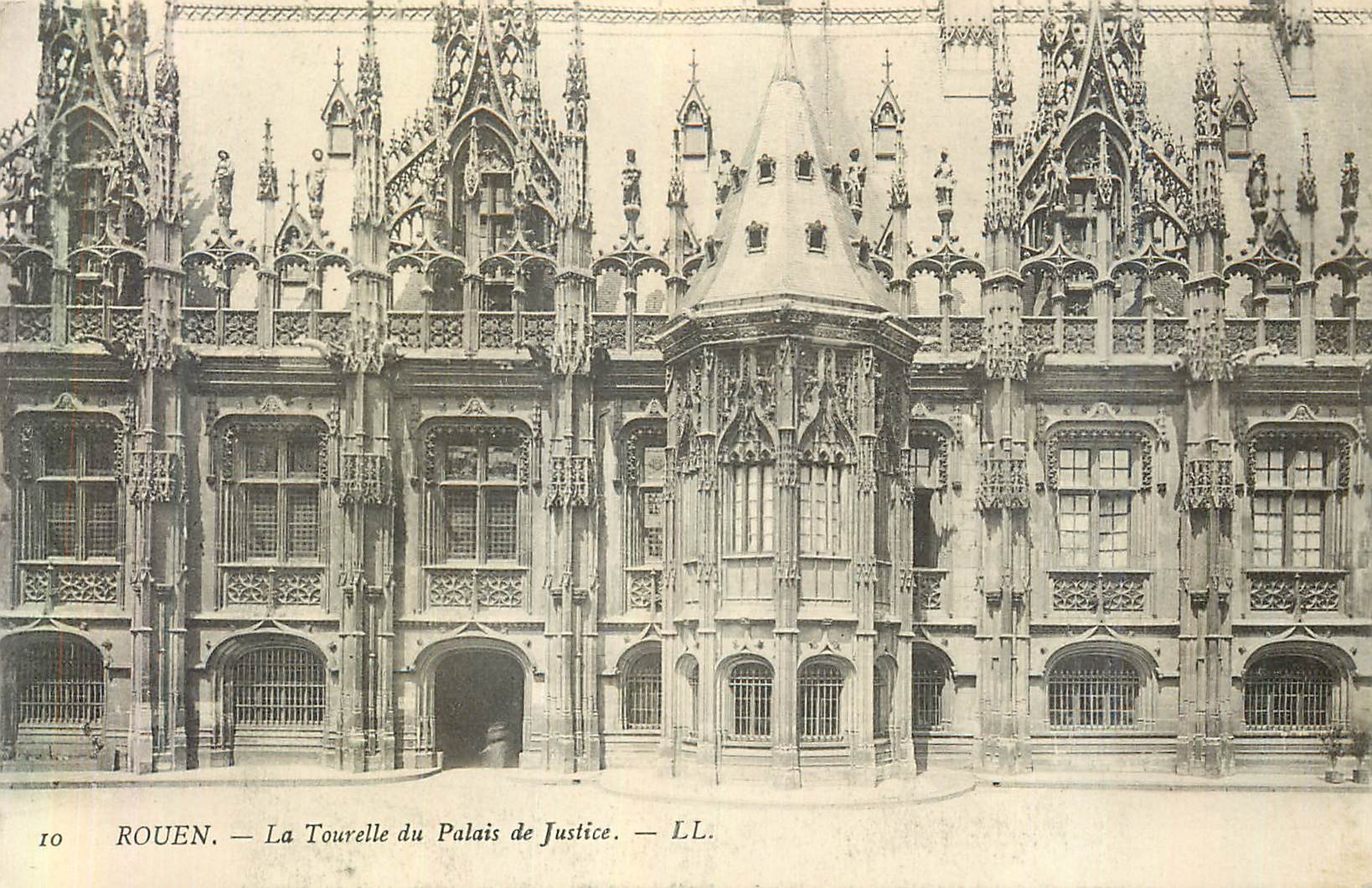 CPA Rouen la Tourelle du Palais de Justice
