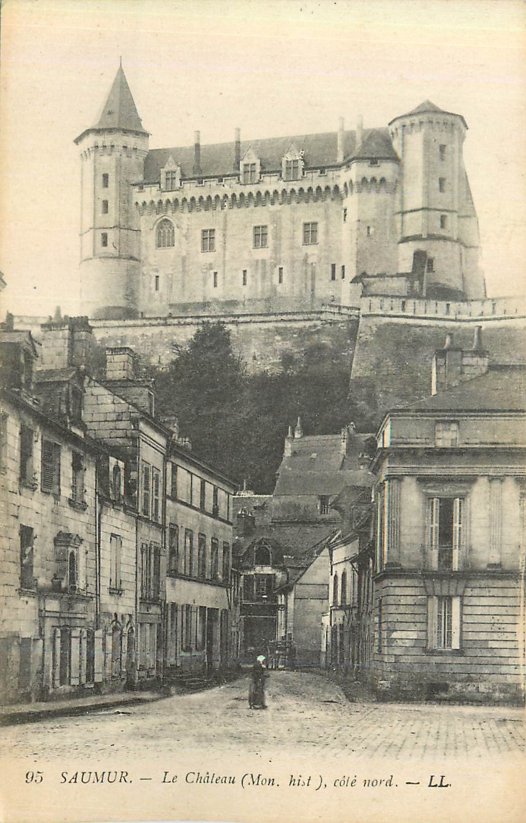 CPA Saumur le Chateau (Mon Hist) Cote Nord