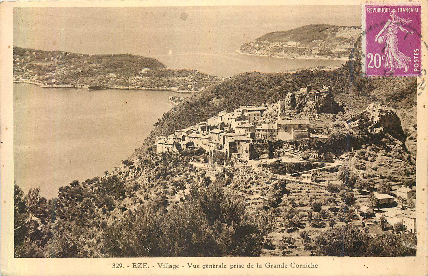 CPA Eze Village Vue Generale Prise de la Grande Corniche
