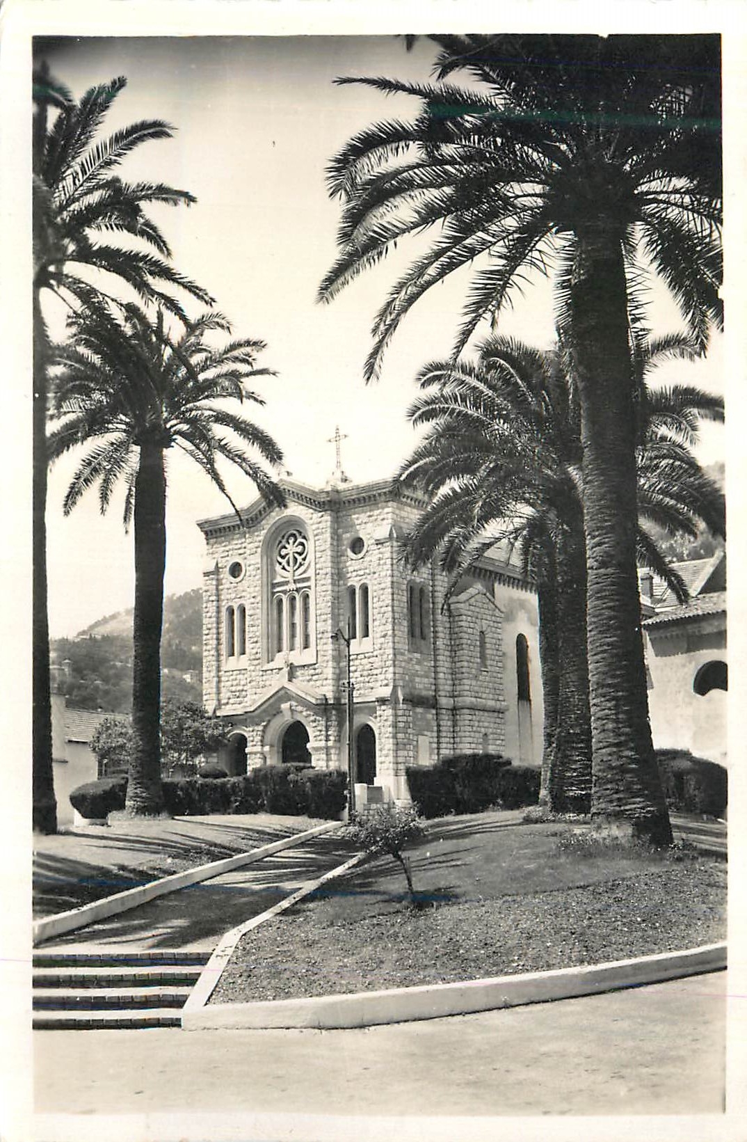 CPM Beaulieu l'Eglise