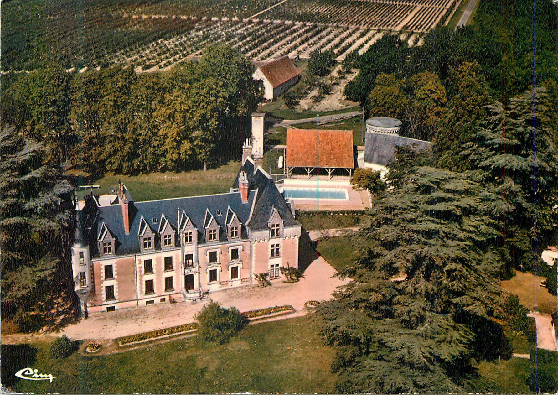 CPM Bossay sur Claise (I et L) Vue Aerienne Chateau de Ris Centre de Vacances du Comite Hispano Suiza