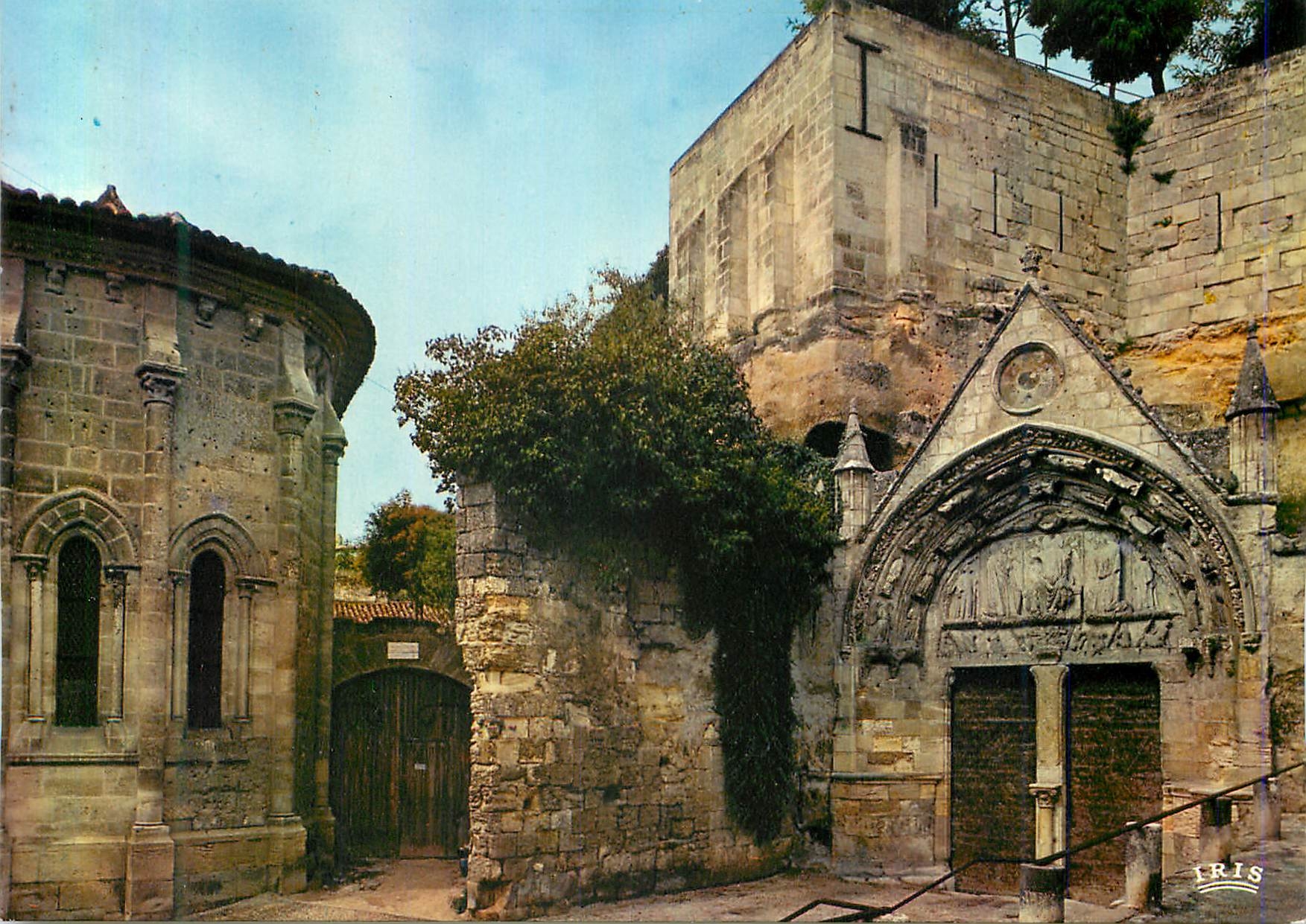 CPM Saint Emilion (Gironde) l'Eglise Monolithe