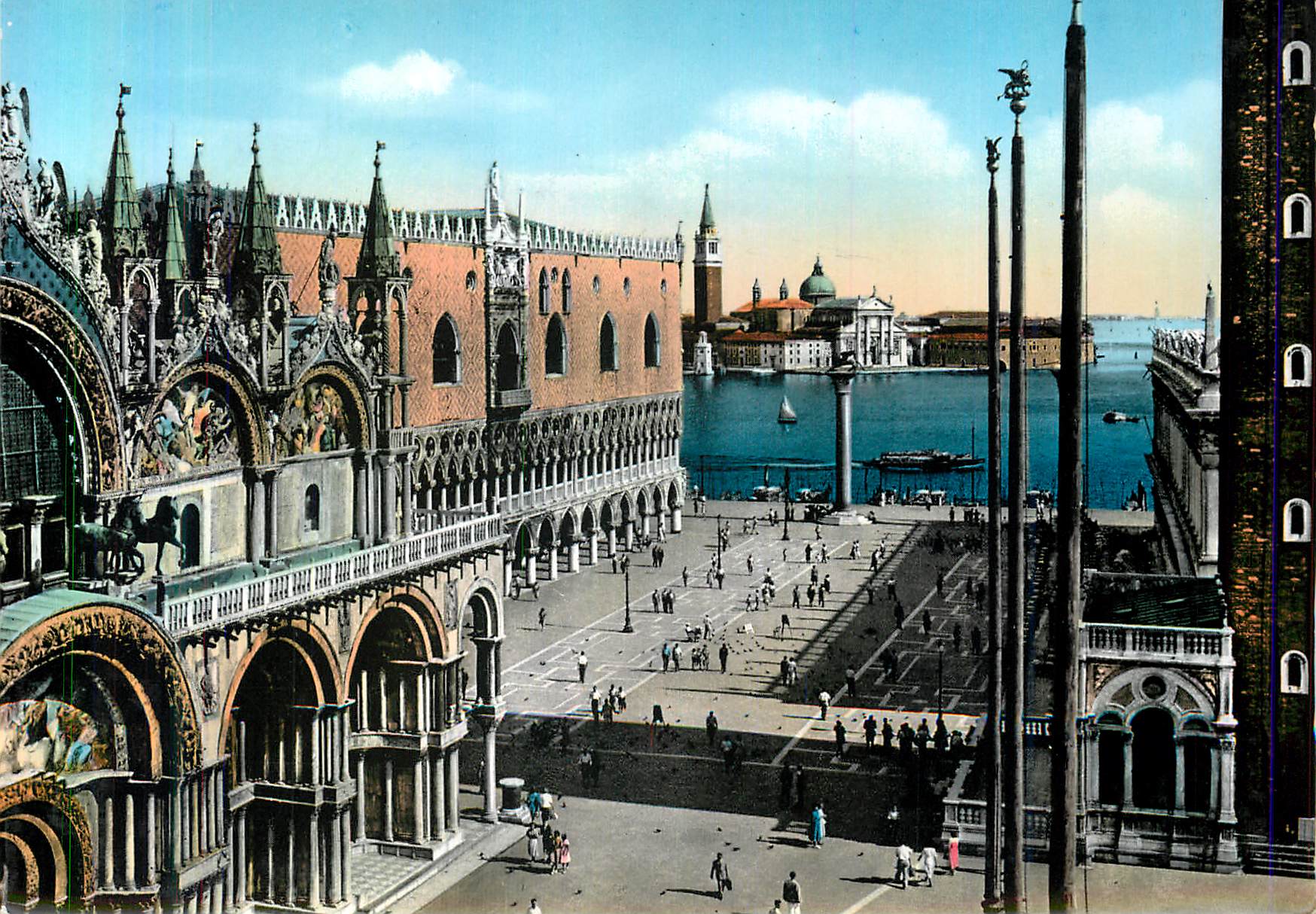 CPM Venezia St Marc Plazzetta et Isle S Giorgio