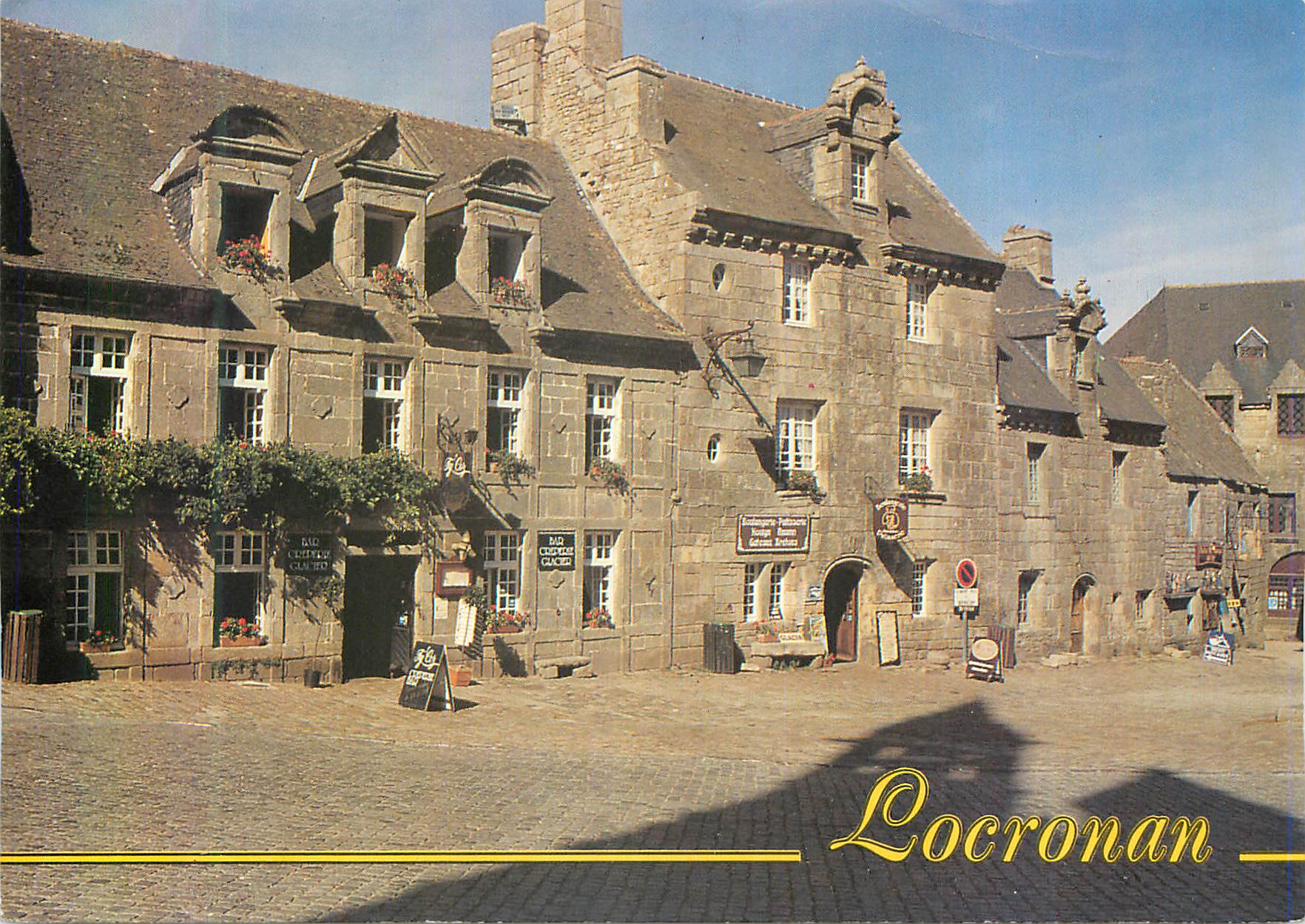 CPM Locronan La Bretagne Pittoresque Vieilles Maisons des XVIe et XVIIe Siecles