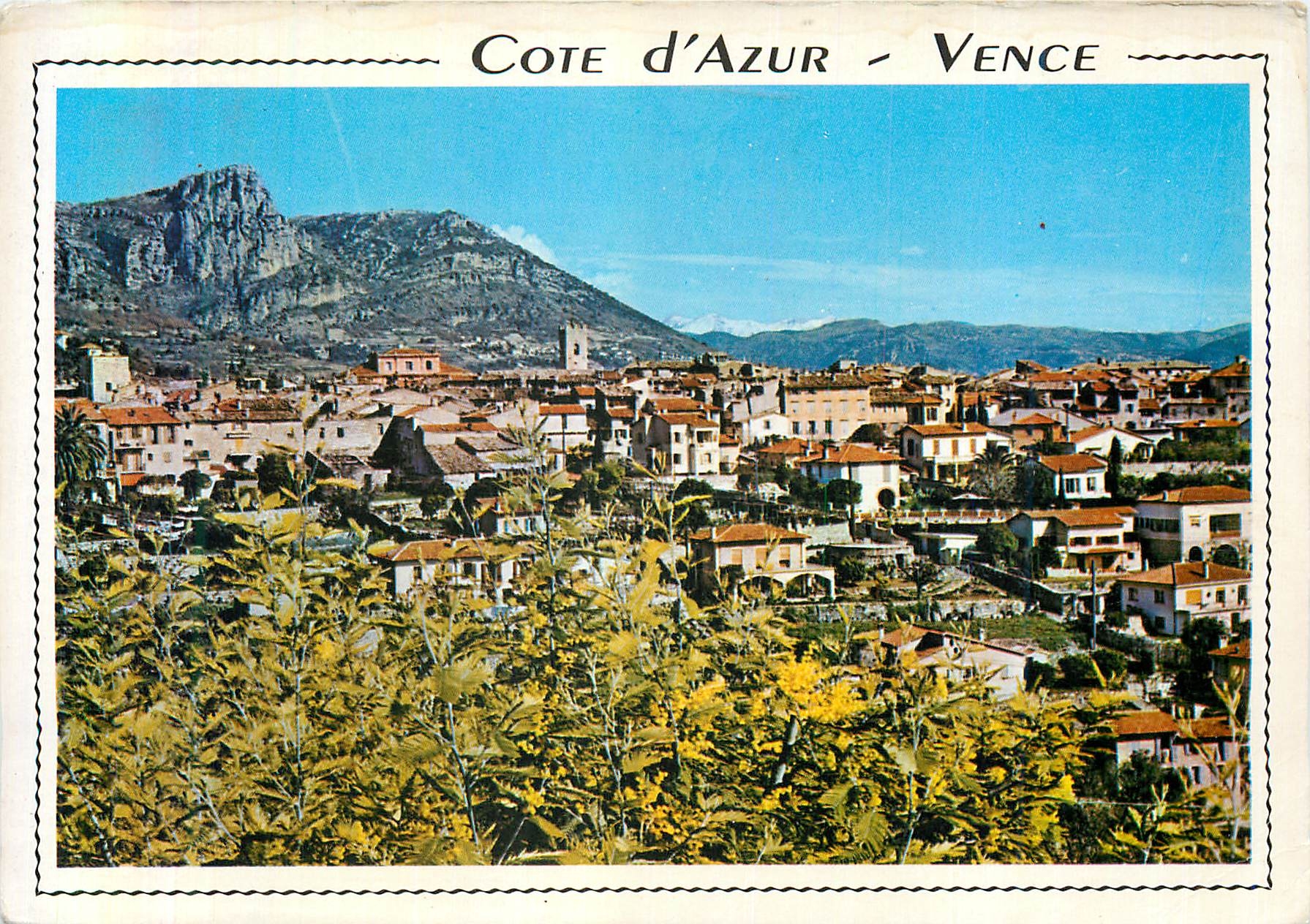 Côte d'Azur - Vence — vue panoramique avec les Baous en arrière-plan — Éditions S.E.A. - 88/233
